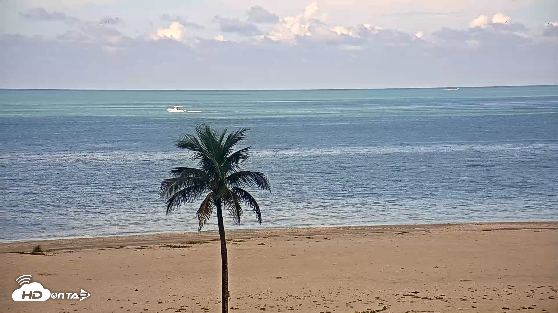 Snapshot of Sanibel Island Flordia Live Webcam taken Sep 1, 2026, 10:45am EDT