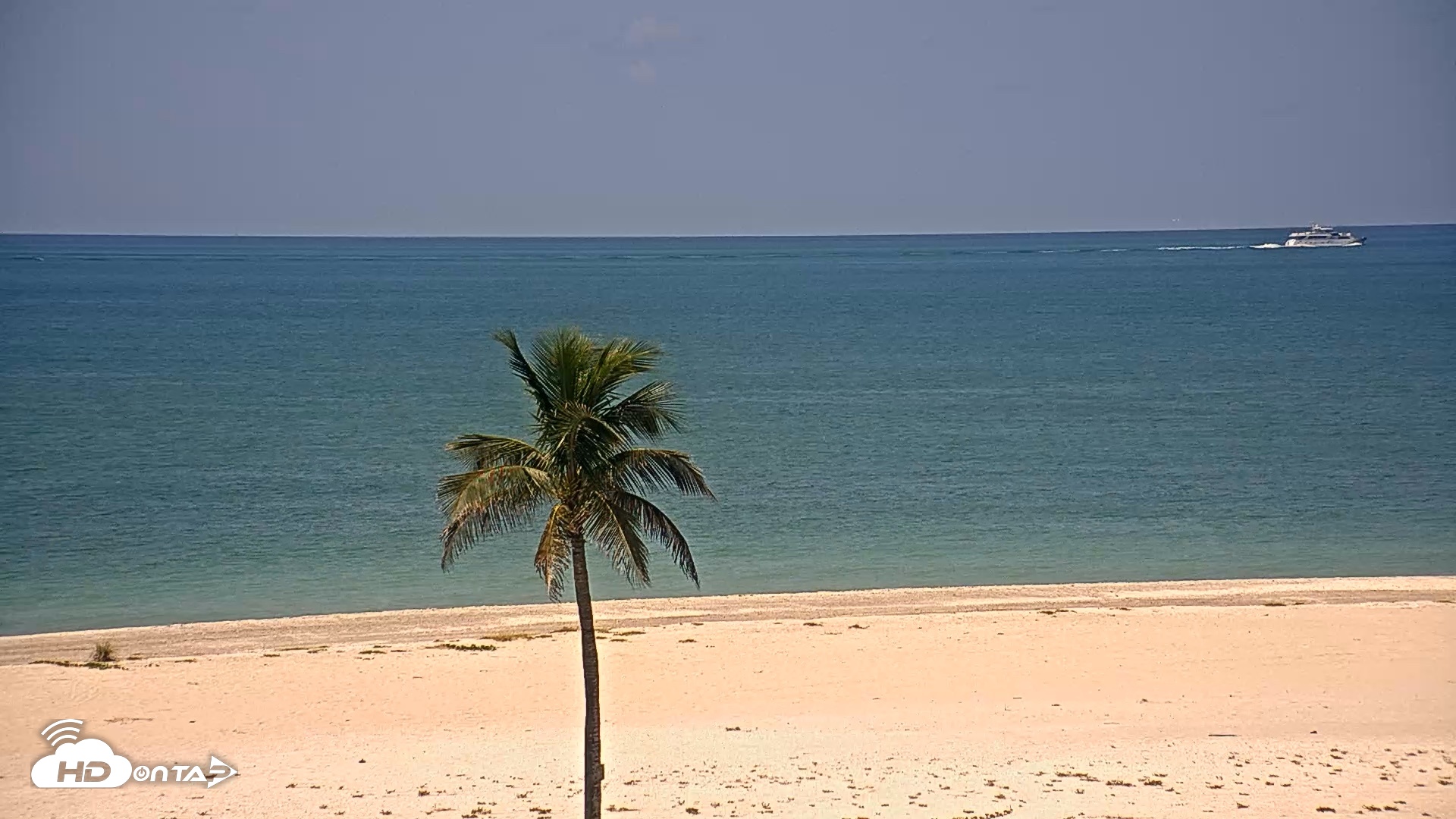 Snapshot of Sanibel Island Flordia Live Webcam taken Aug 24, 2026, 12:18pm EDT