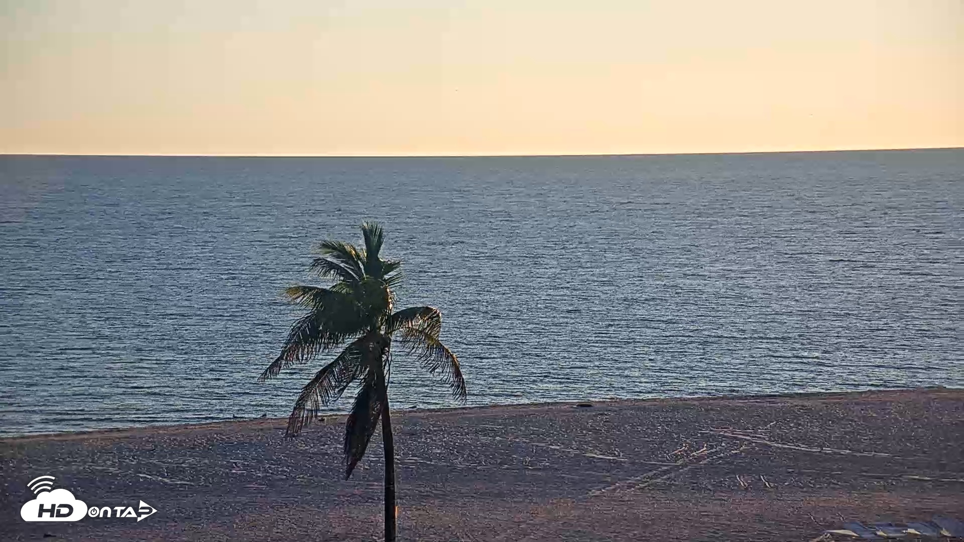 Snapshot of Sanibel Island Flordia Live Webcam taken Oct 15, 2025, 6:30pm EDT