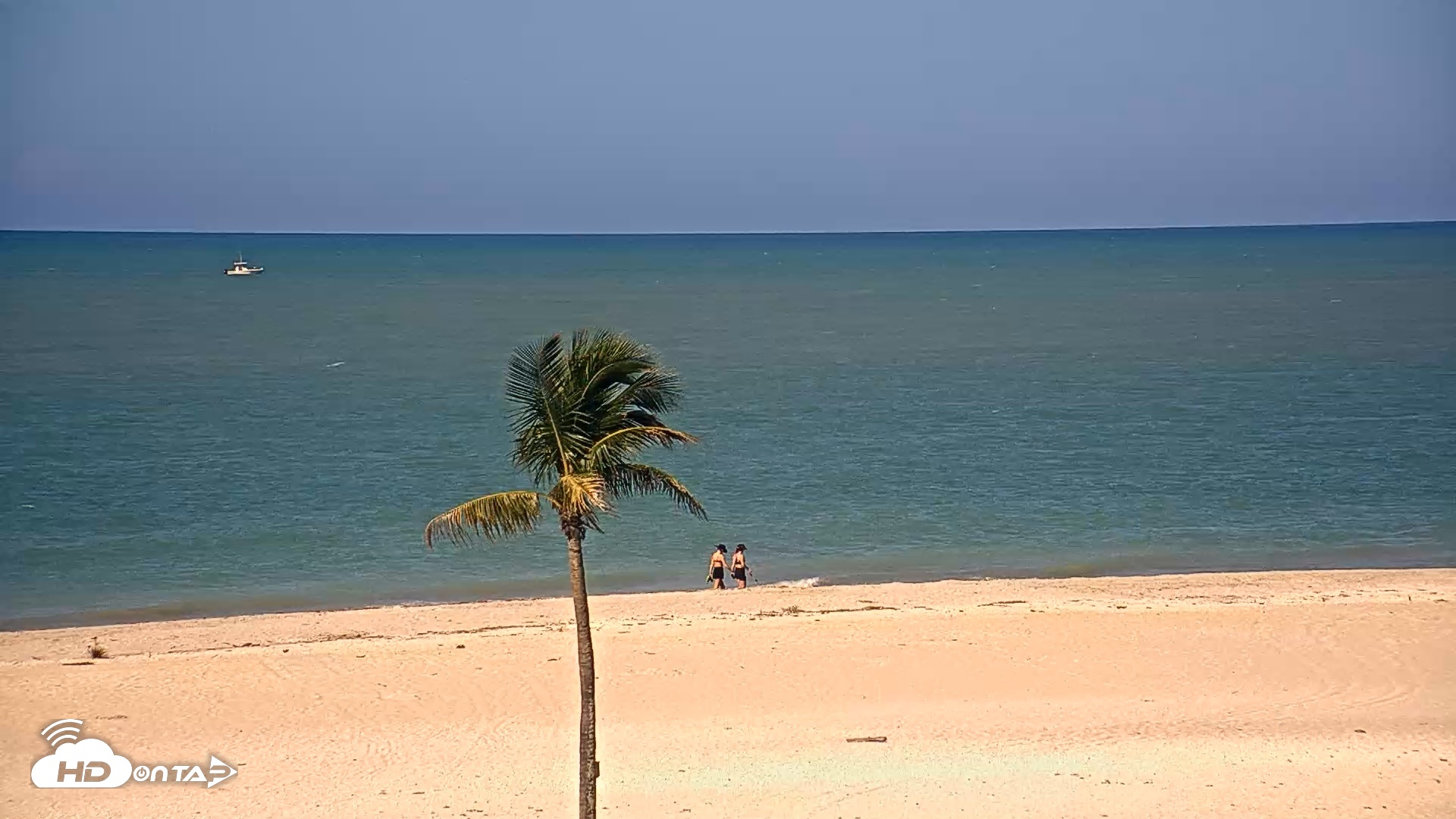 Snapshot of Sanibel Island Flordia Live Webcam taken May 20, 2026, 9:52am EDT