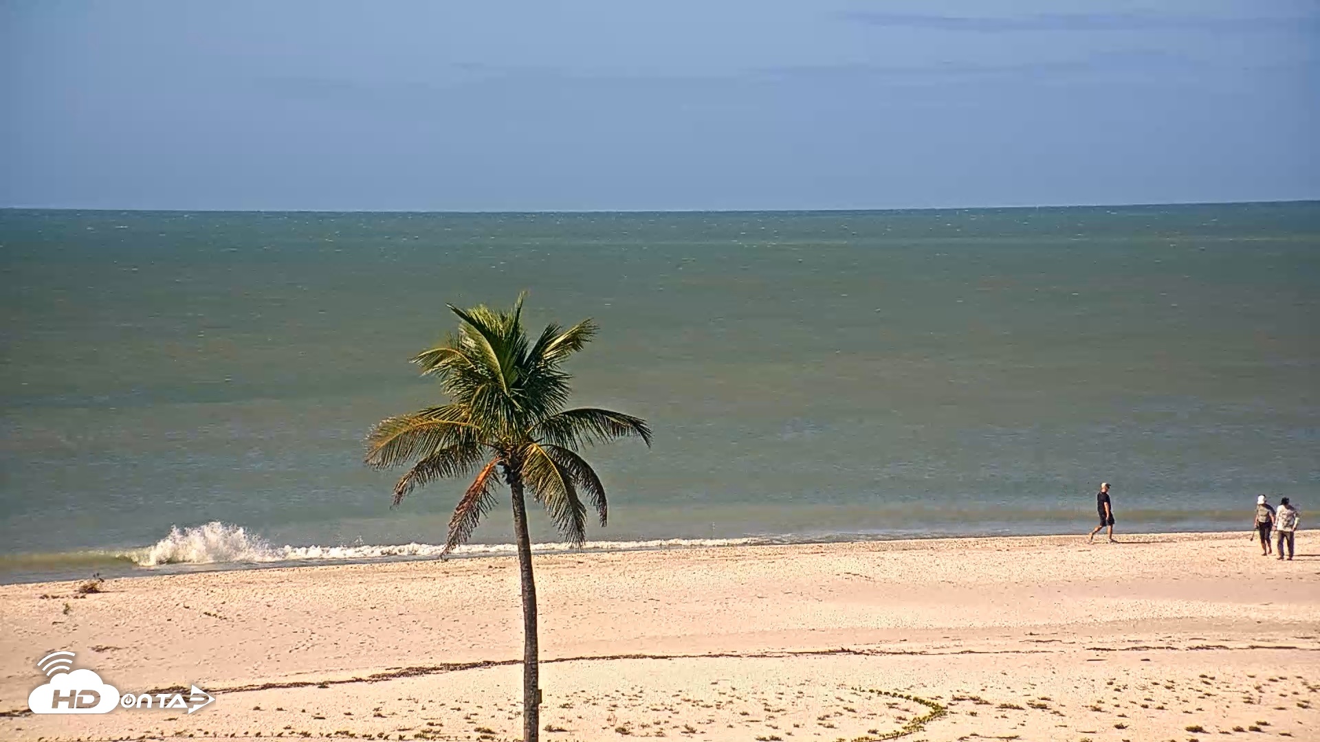 Snapshot of Sanibel Island Flordia Live Webcam taken Oct 18, 2026, 10:03am EDT