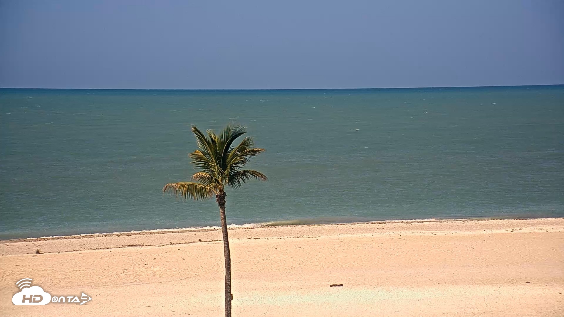 Snapshot of Sanibel Island Flordia Live Webcam taken Apr 15, 2026, 10:31am EDT