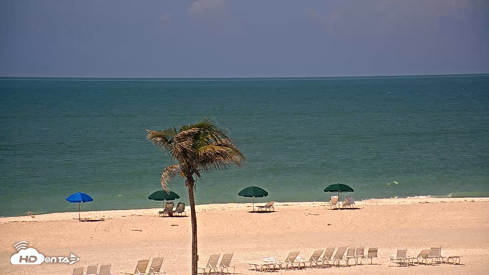 Snapshot of Sanibel Island Flordia Live Webcam taken May 25, 2025, 10:50am EDT