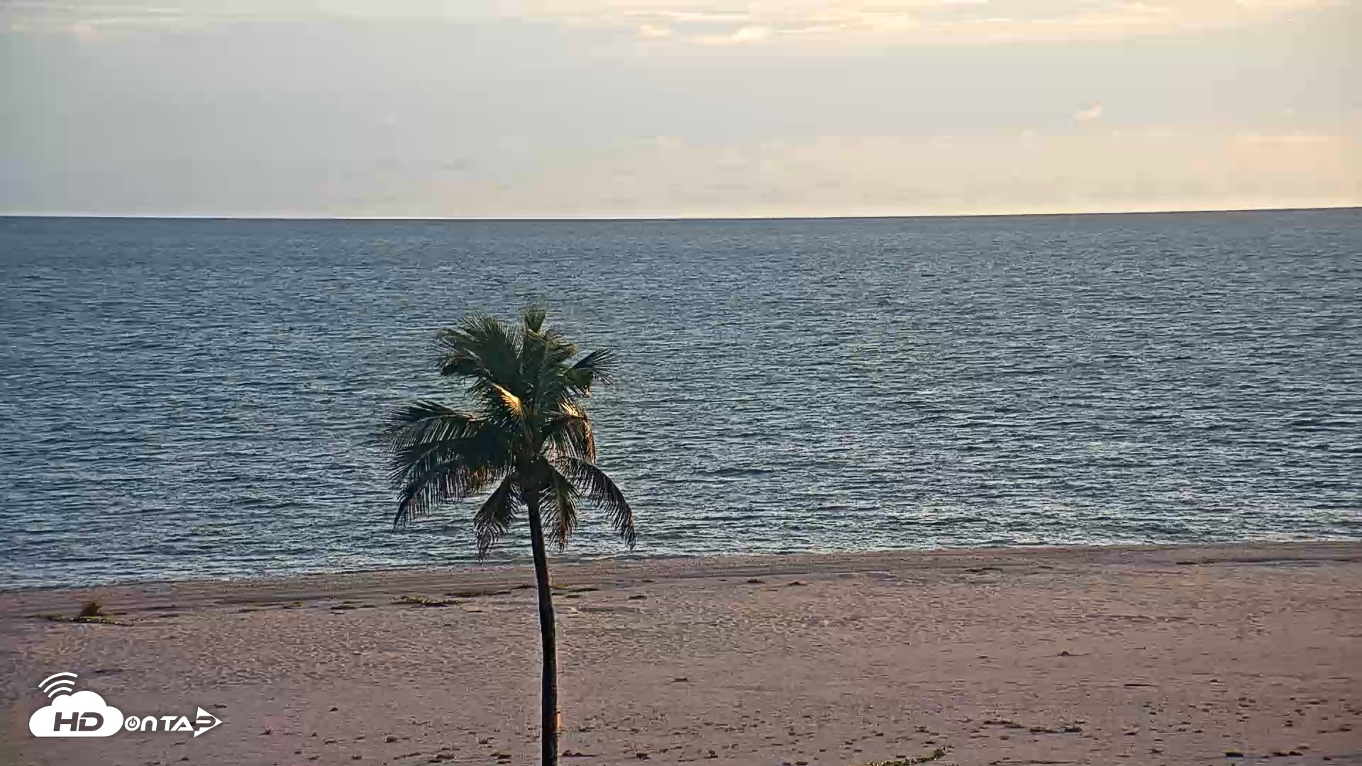 Snapshot of Sanibel Island Flordia Live Webcam taken Sep 2, 2026, 7:28pm EDT
