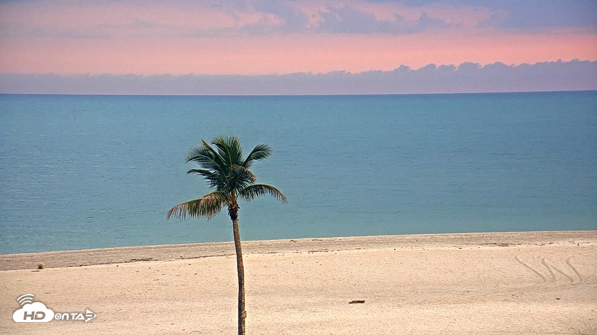 Snapshot of Sanibel Island Flordia Live Webcam taken Apr 27, 2026, 7:50pm EDT