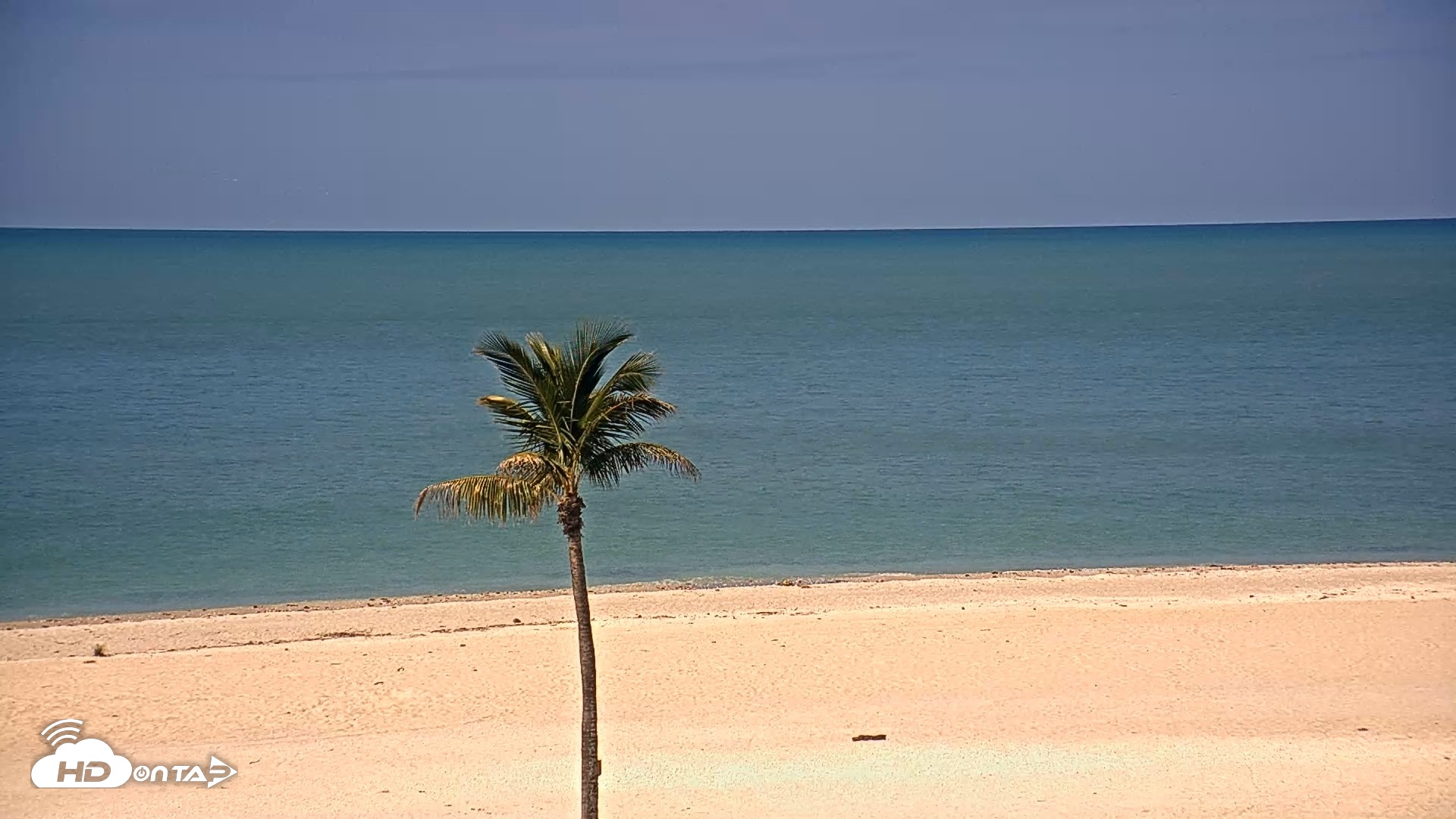 Snapshot of Sanibel Island Flordia Live Webcam taken Apr 16, 2026, 10:47am EDT