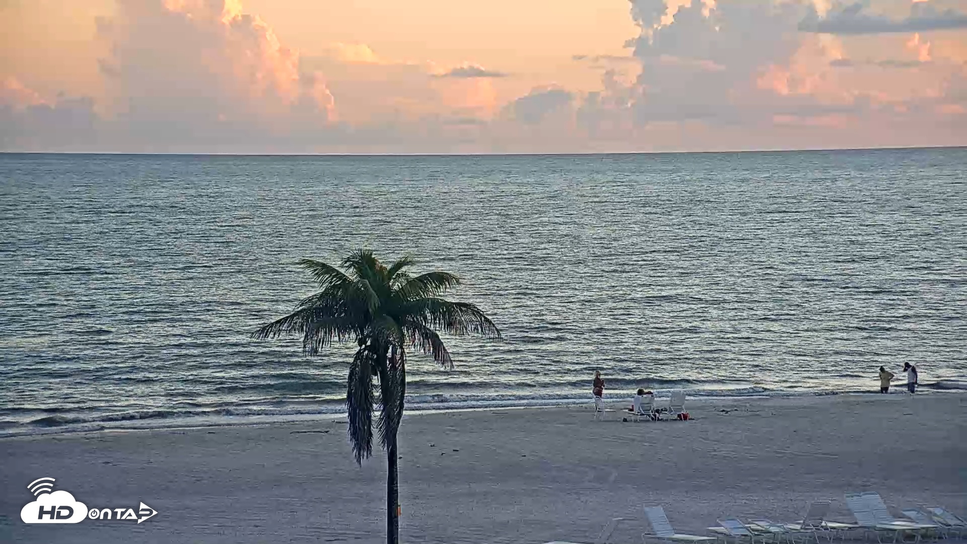 Snapshot of Sanibel Island Flordia Live Webcam taken Aug 21, 2025, 7:55pm EDT