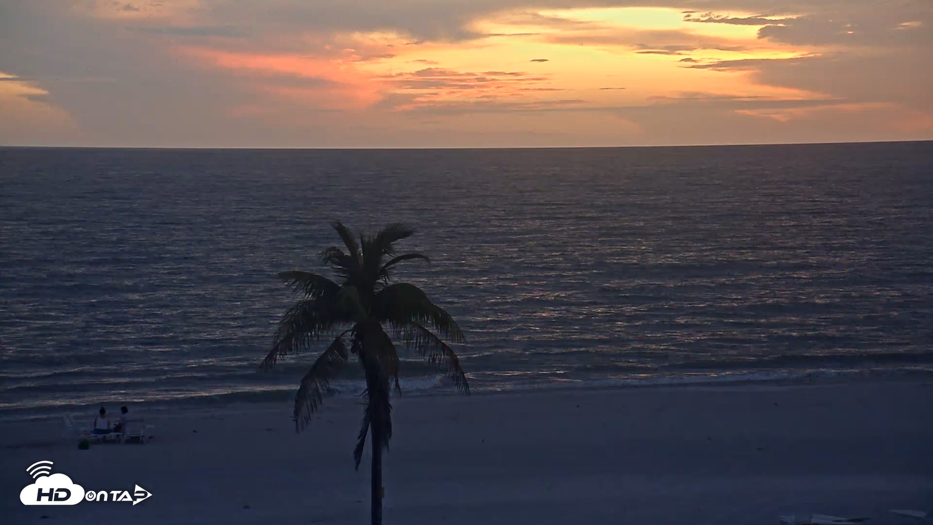 Snapshot of Sanibel Island Flordia Live Webcam taken Oct 19, 2025, 7:10pm EDT