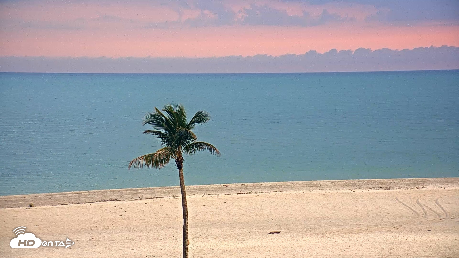 Snapshot of Sanibel Island Flordia Live Webcam taken Apr 27, 2026, 7:50pm EDT