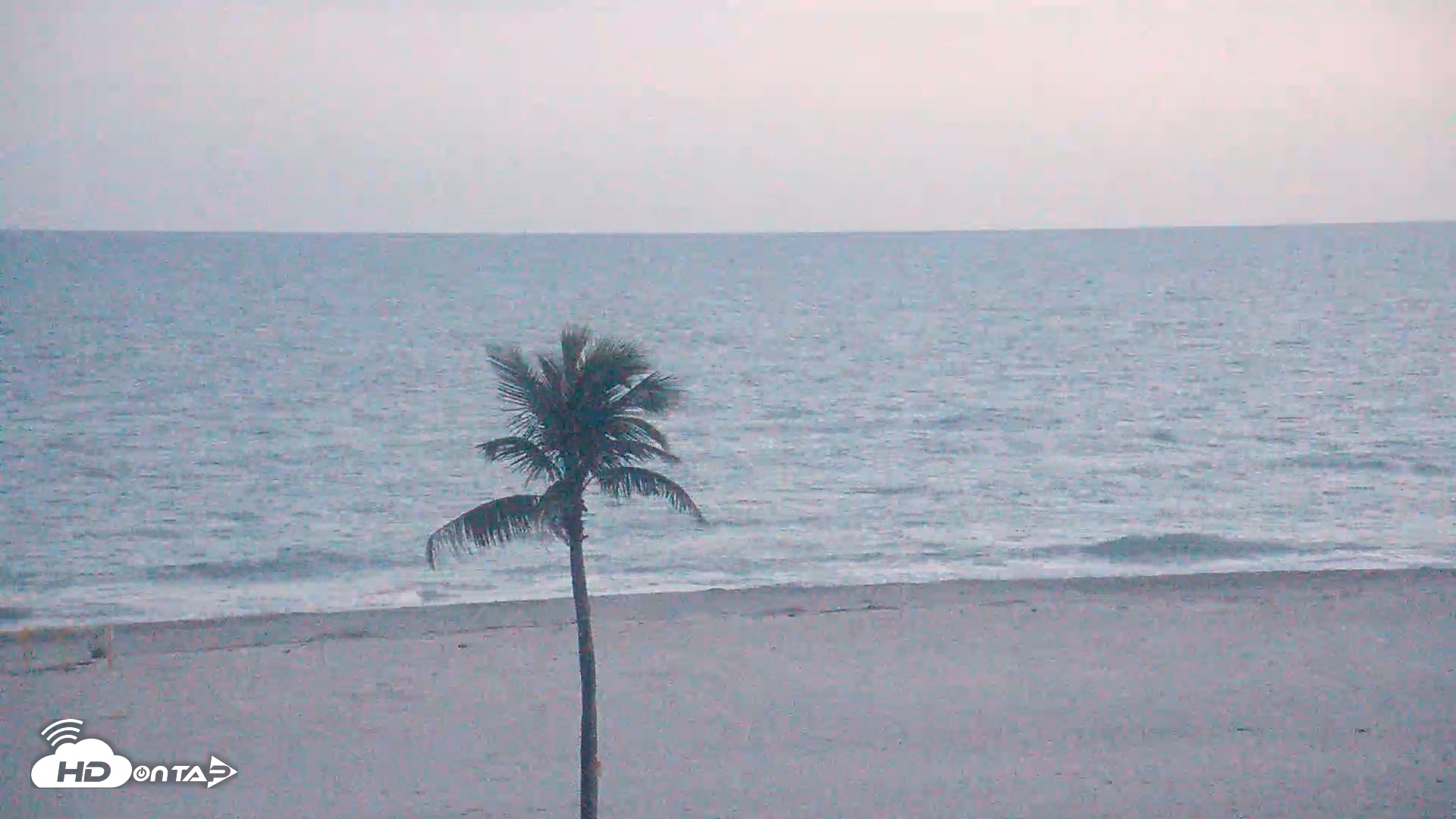 Snapshot of Sanibel Island Flordia Live Webcam taken May 24, 2026, 8:32pm EDT