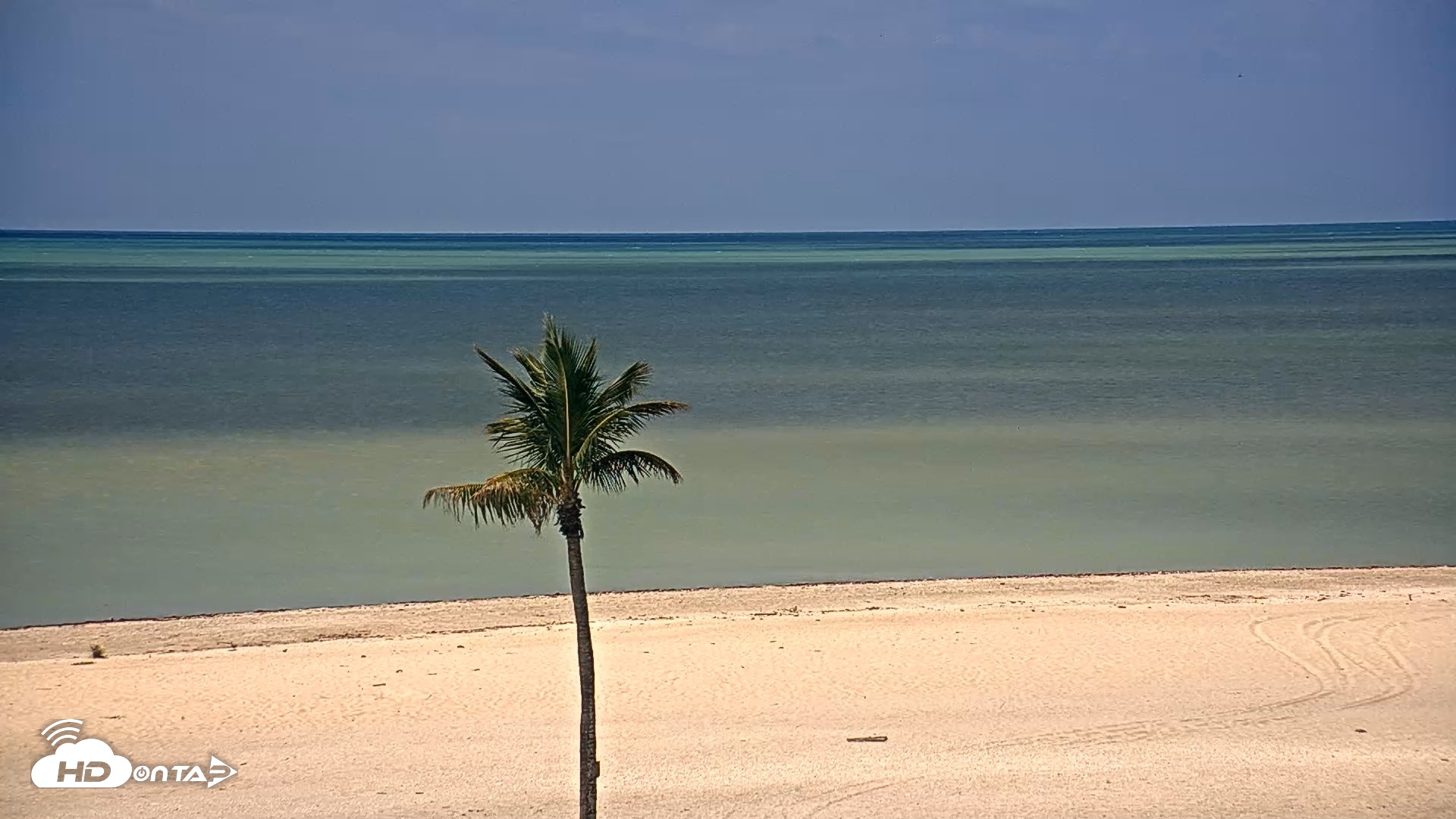 Snapshot of Sanibel Island Flordia Live Webcam taken May 4, 2026, 10:52am EDT