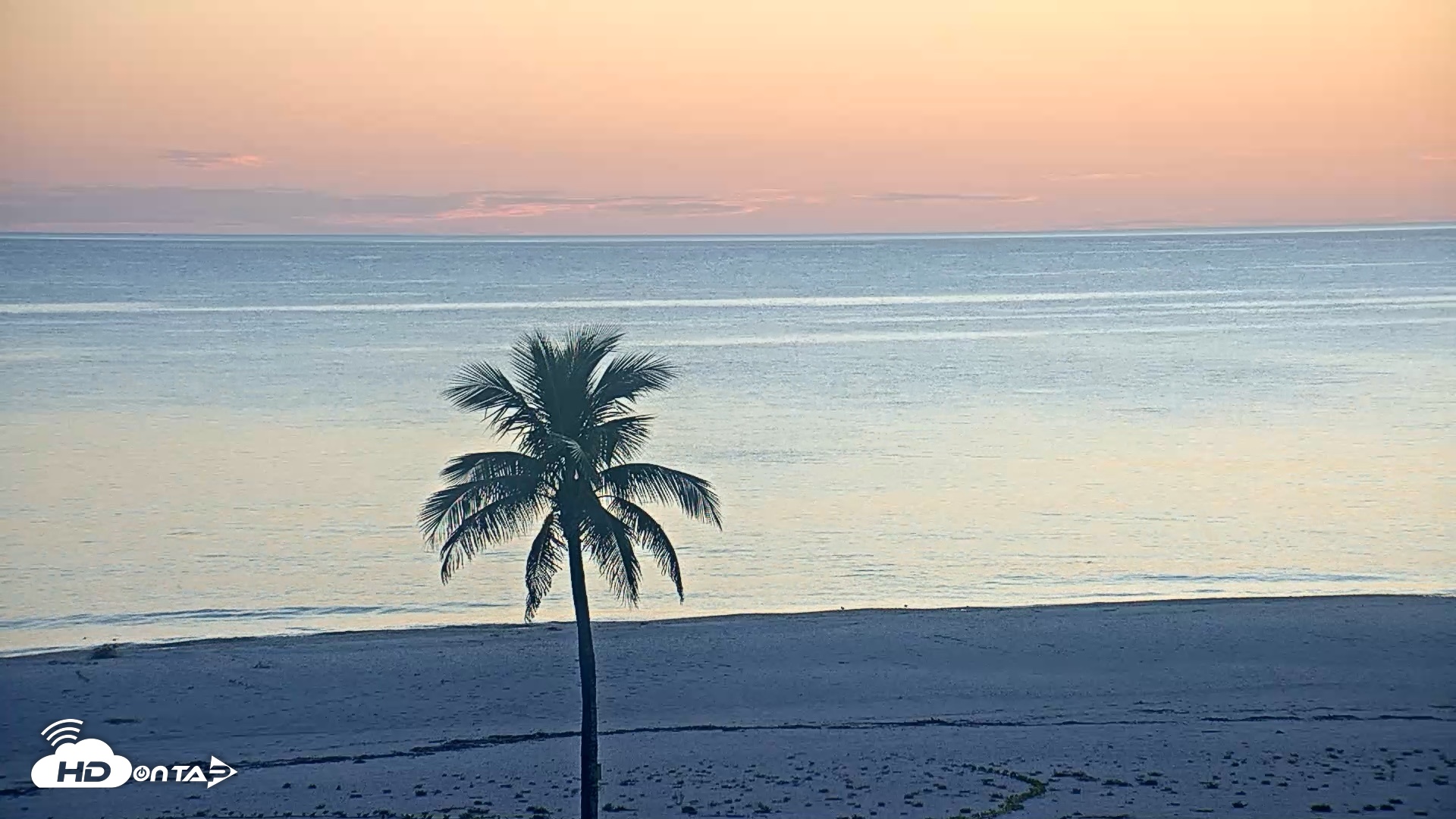 Snapshot of Sanibel Island Flordia Live Webcam taken Oct 14, 2026, 7:07pm EDT