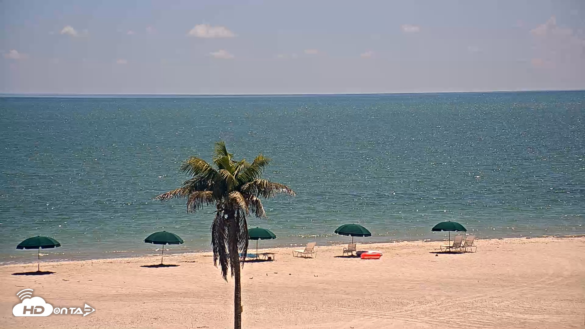 Snapshot of Sanibel Island Flordia Live Webcam taken Aug 18, 2025, 3:08pm EDT