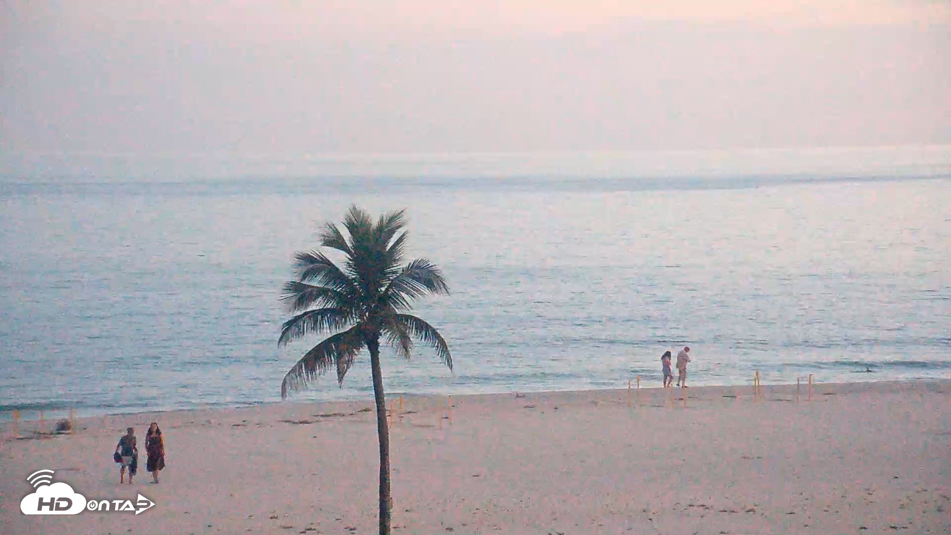 Snapshot of Sanibel Island Flordia Live Webcam taken Jul 7, 2026, 8:44pm EDT