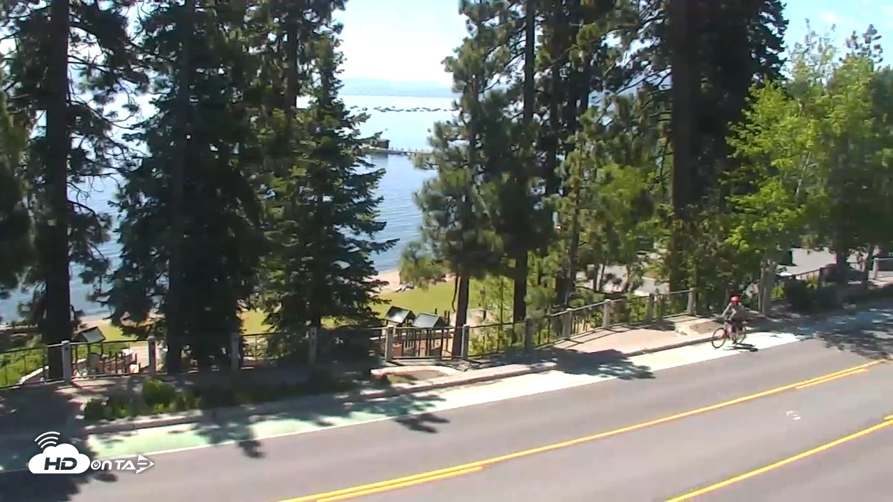 Snapshot of Cobblestone Center - Tahoe City Live Webcam taken May 31, 2026, 11:03am PDT