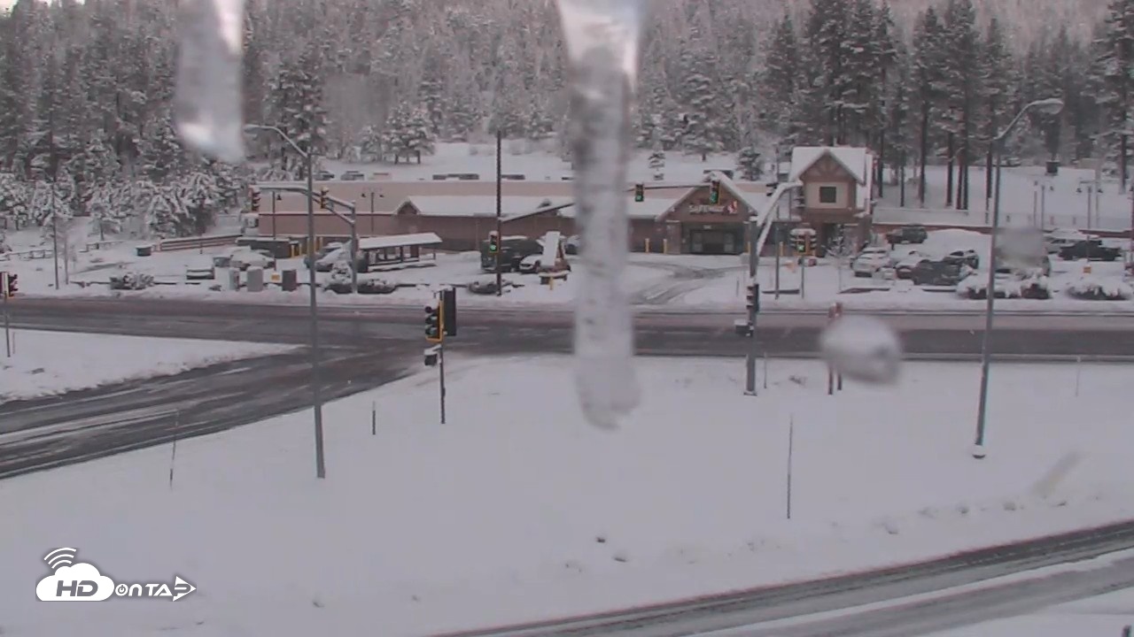 Snapshot of Lake Tahoe - Tahoe City Live Traffic Cam taken Apr 12, 2026, 8:25am PDT