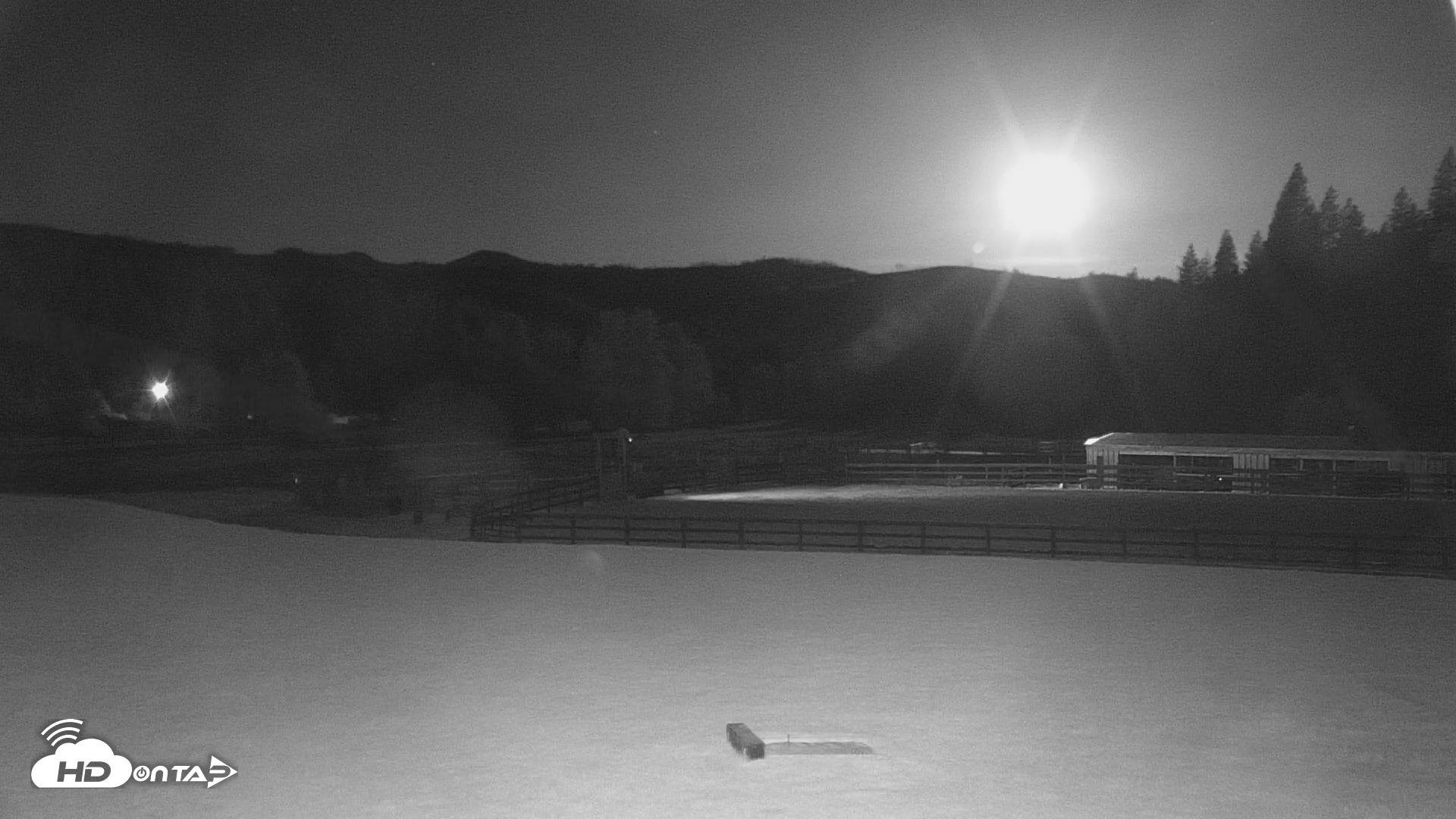 Snapshot of Greenhorn Dude Ranch Live Saloon Cam taken May 11, 2025, 4:29am PDT