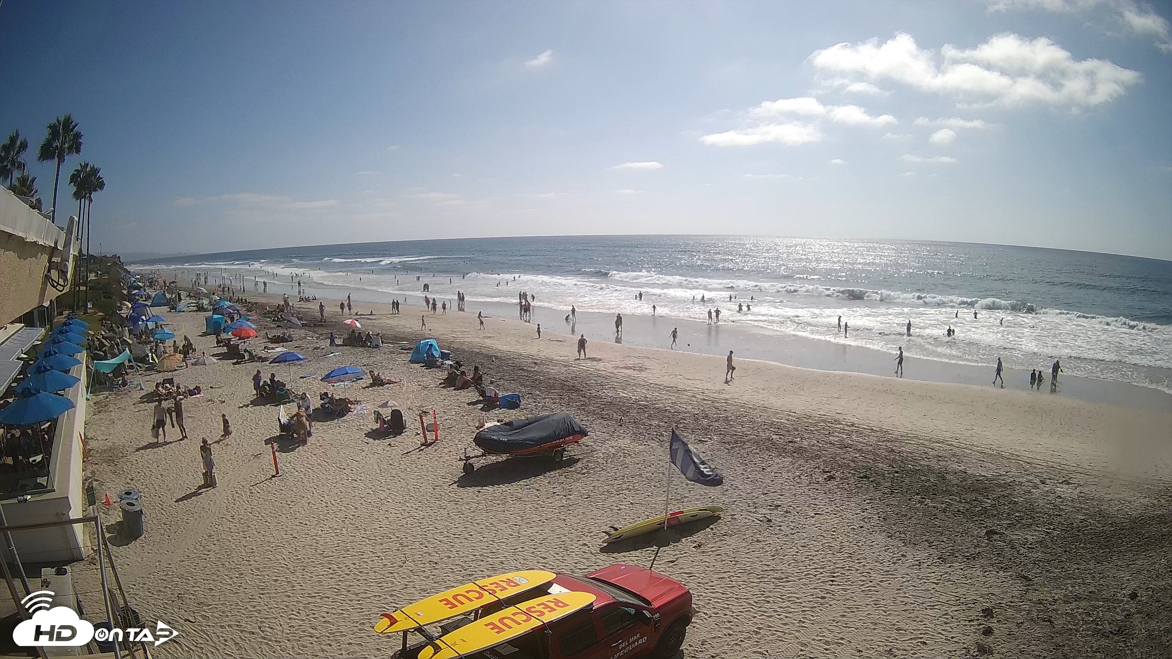Snapshot of 17th St. Del Mar Beach - 4K SW Live Webcam taken Sep 13, 2026, 3:21pm PDT