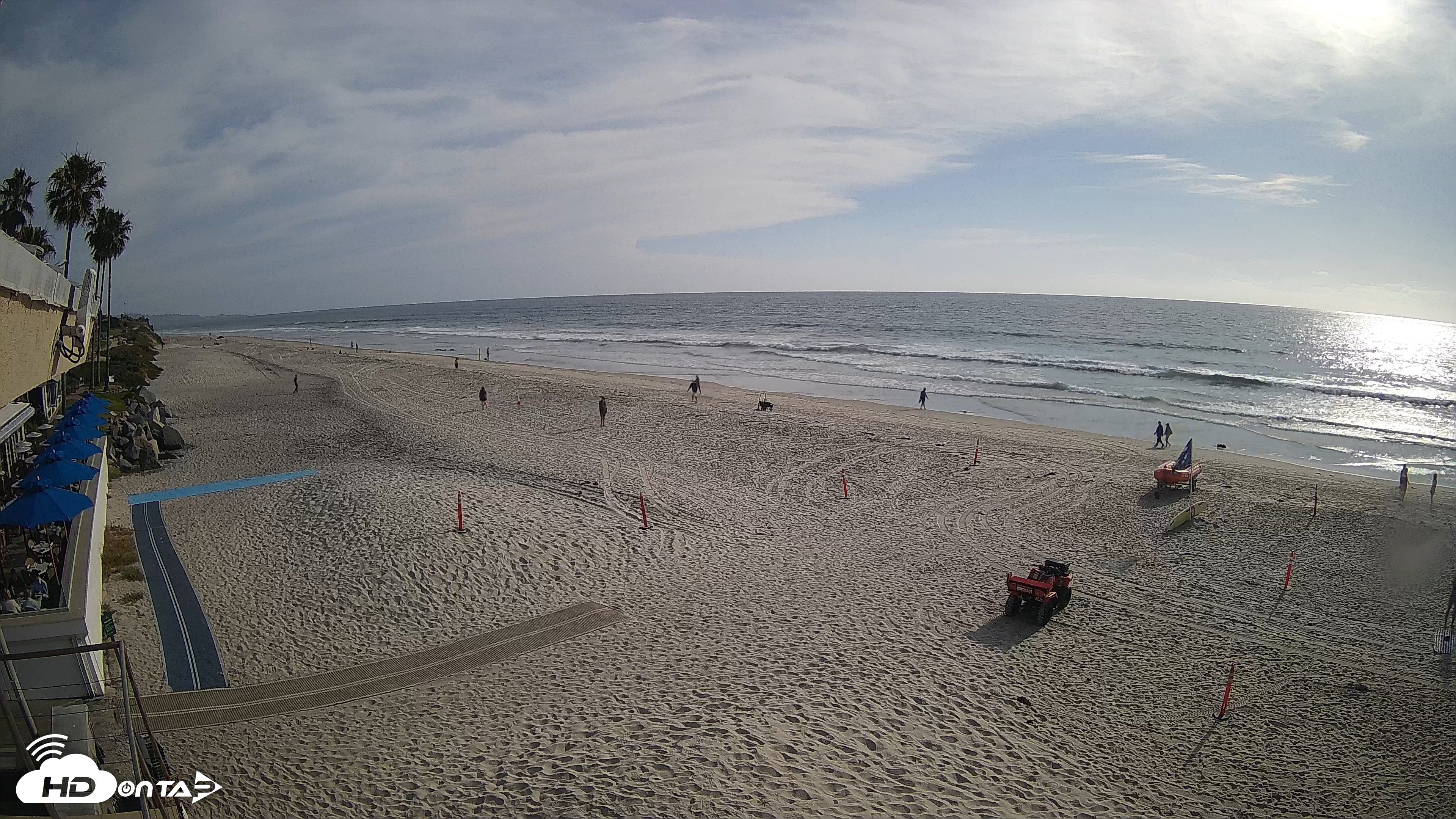 Snapshot of 17th St. Del Mar Beach - 4K SW Live Webcam taken Apr 29, 2026, 5:11pm PDT