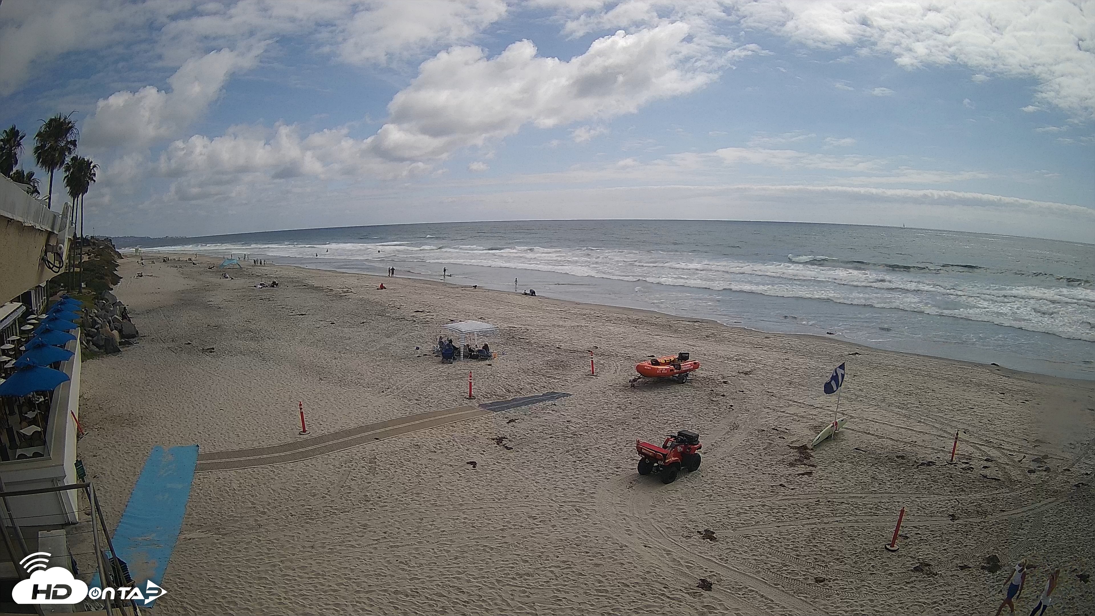 Snapshot of 17th St. Del Mar Beach - 4K SW Live Webcam taken May 26, 2026, 3:28pm PDT