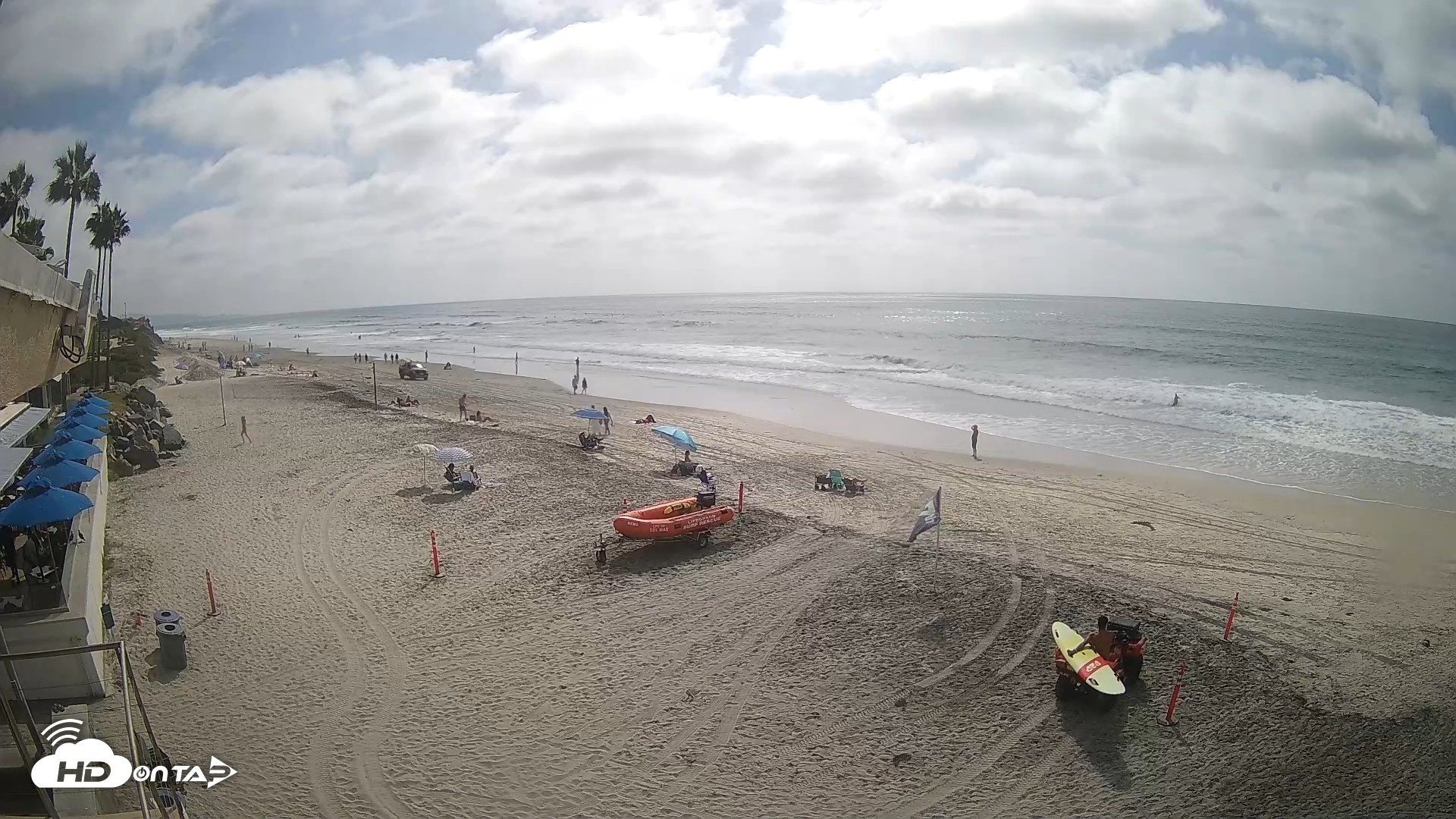 Snapshot of 17th St. Del Mar Beach - 4K SW Live Webcam taken Sep 23, 2026, 2:33pm PDT