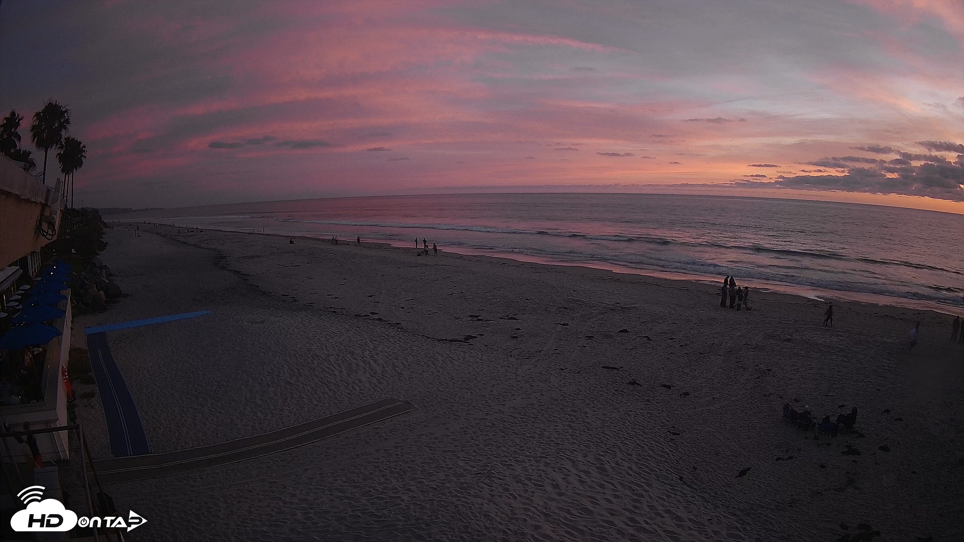 Snapshot of 17th St. Del Mar Beach - 4K SW Live Webcam taken Apr 20, 2026, 7:27pm PDT