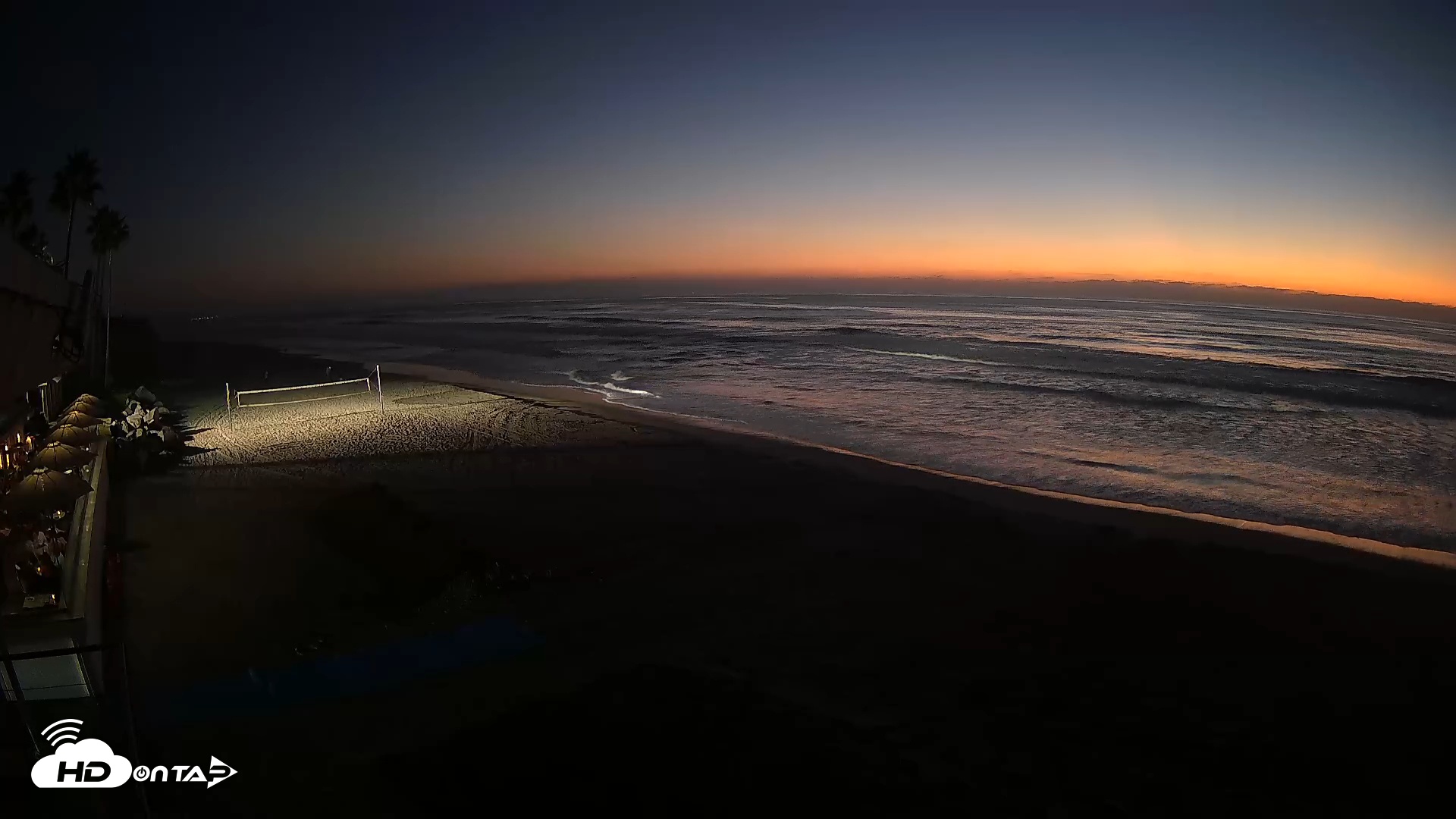 Snapshot of 17th St. Del Mar Beach - 4K SW Live Webcam taken Oct 31, 2025, 6:31pm PDT