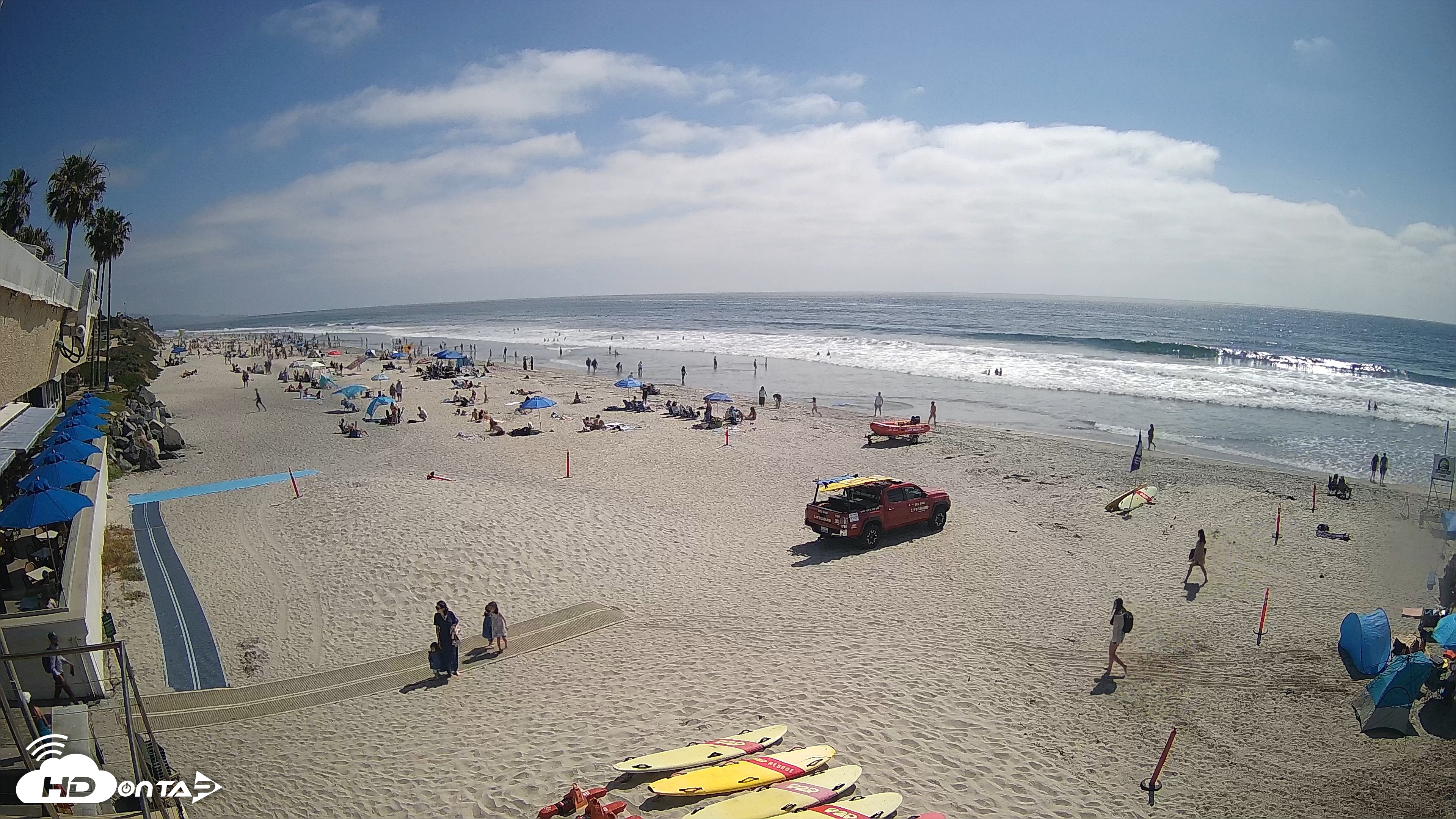 Snapshot of 17th St. Del Mar Beach - 4K SW Live Webcam taken May 9, 2026, 3:23pm PDT