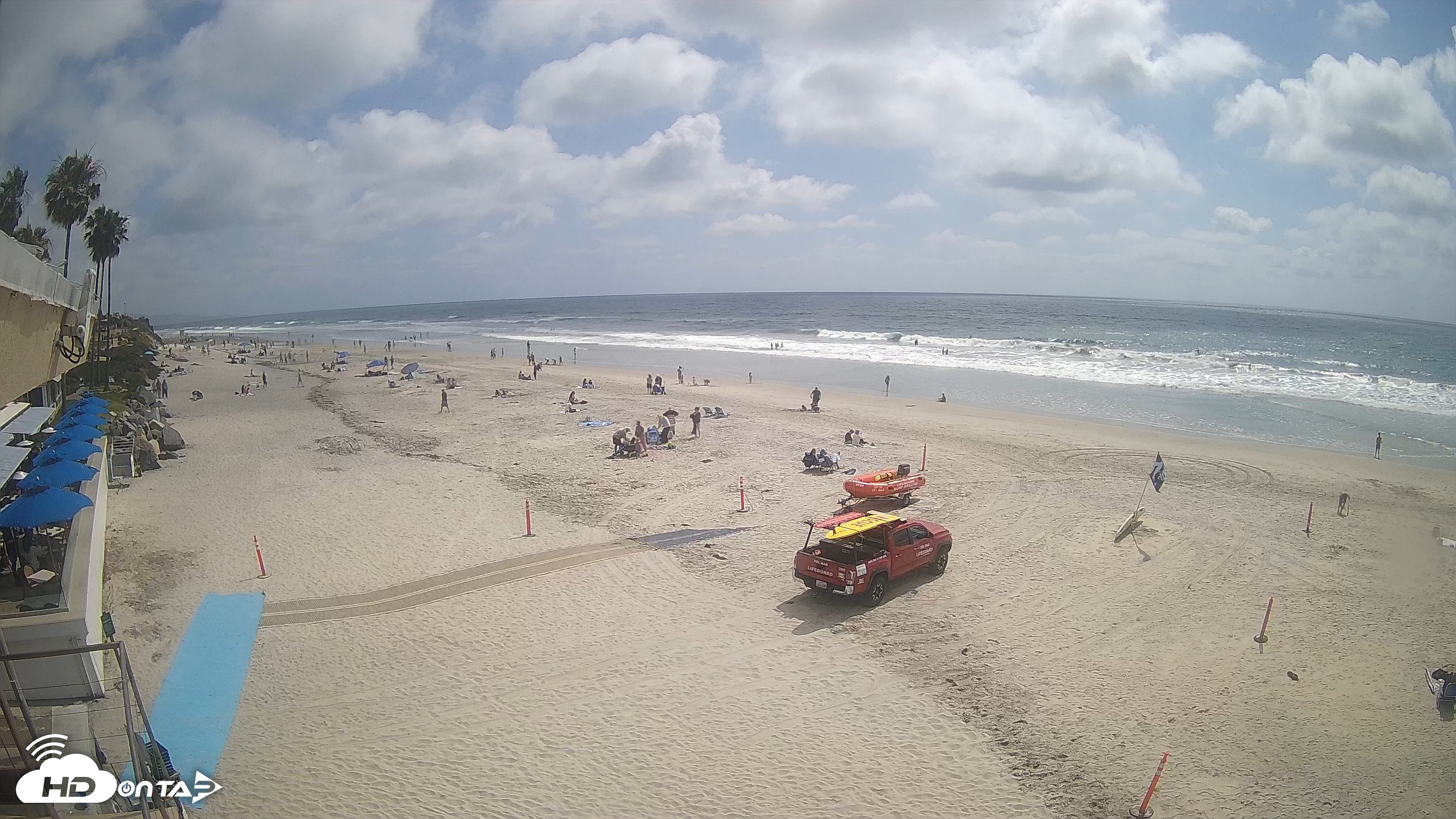 Snapshot of 17th St. Del Mar Beach - 4K SW Live Webcam taken May 16, 2026, 3:15pm PDT