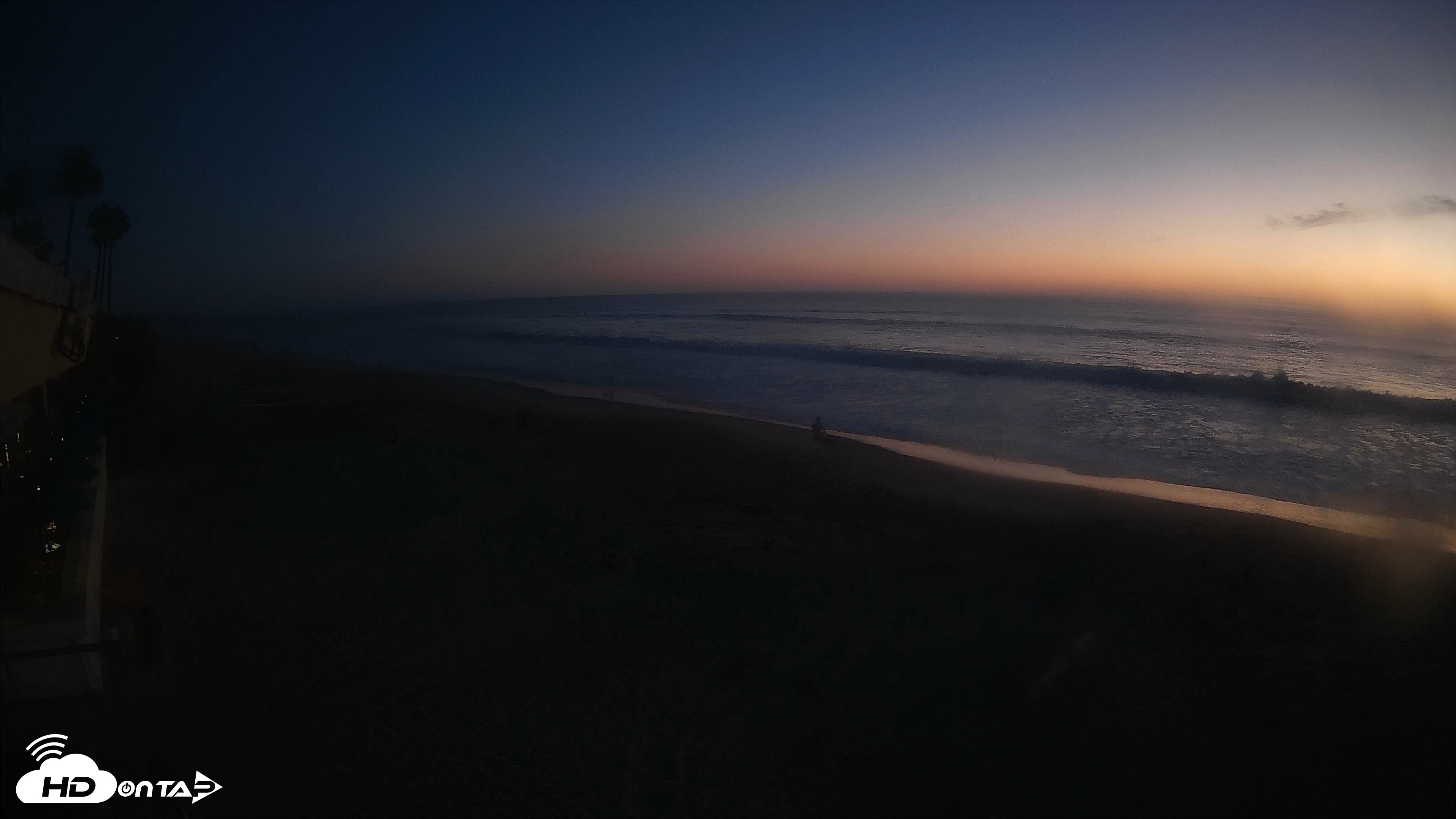 Snapshot of 17th St. Del Mar Beach - 4K SW Live Webcam taken Sep 4, 2026, 7:32pm PDT