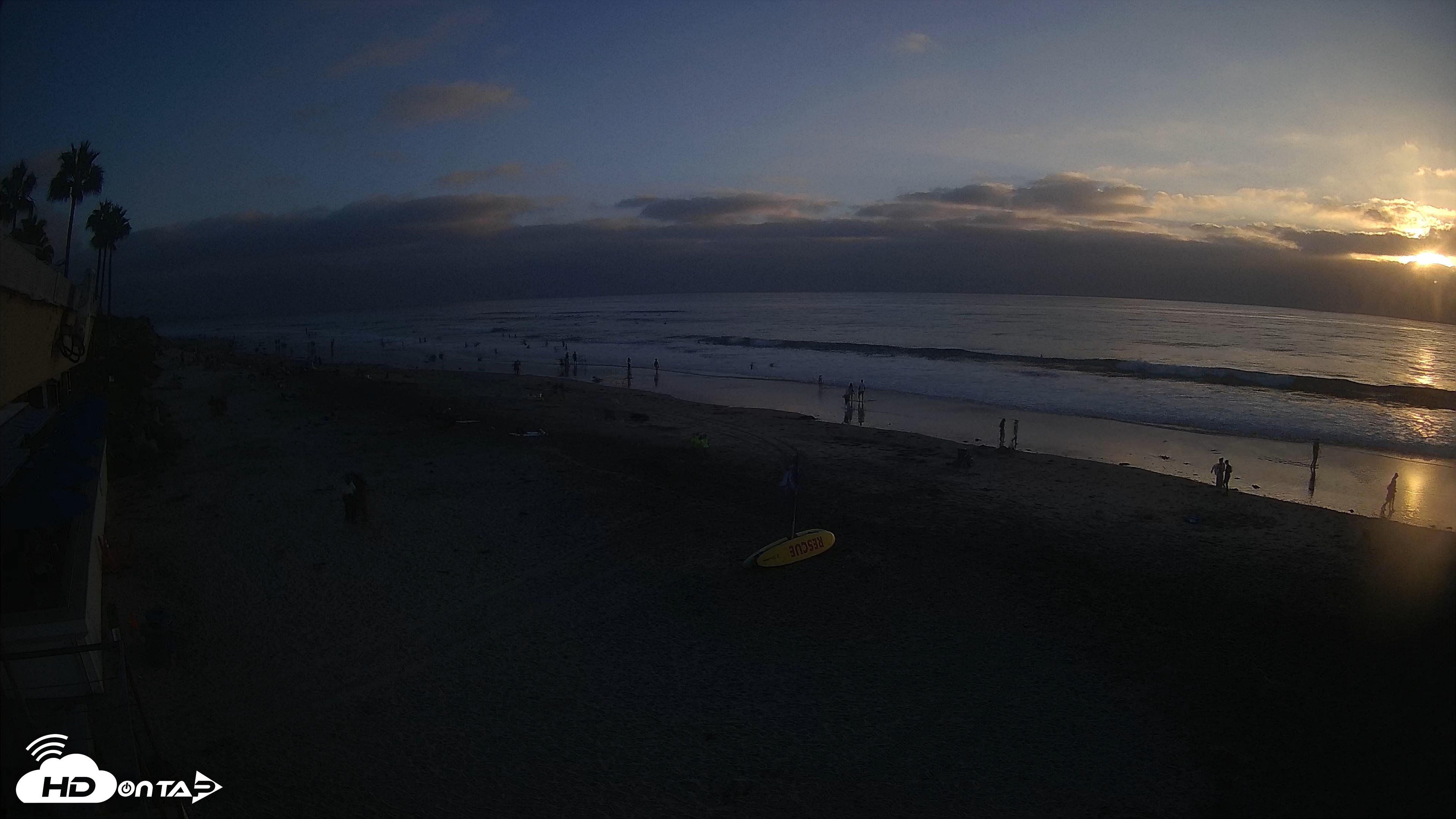 Snapshot of 17th St. Del Mar Beach - 4K SW Live Webcam taken Sep 12, 2026, 6:38pm PDT