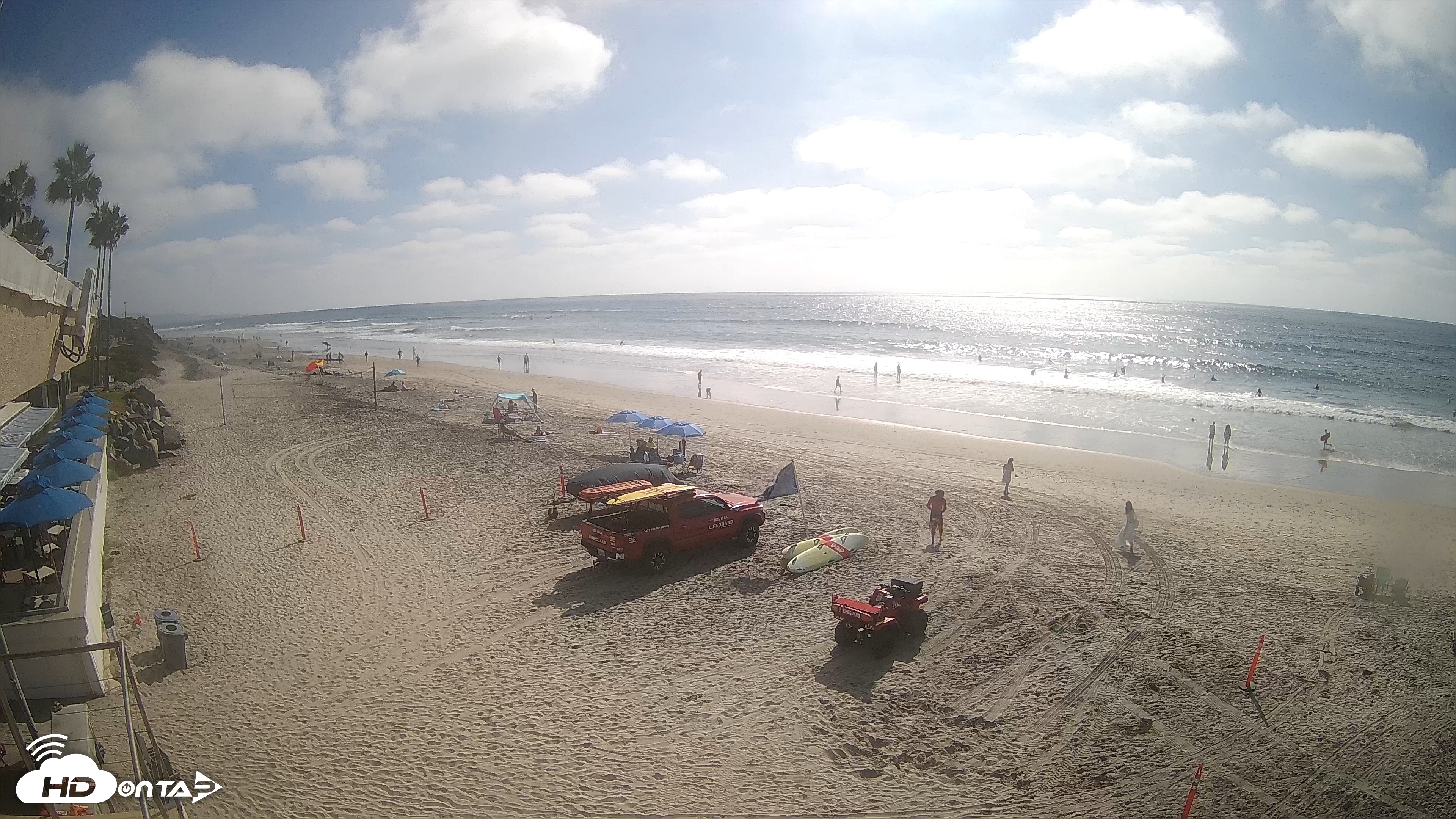 Snapshot of 17th St. Del Mar Beach - 4K SW Live Webcam taken Sep 25, 2026, 3:31pm PDT