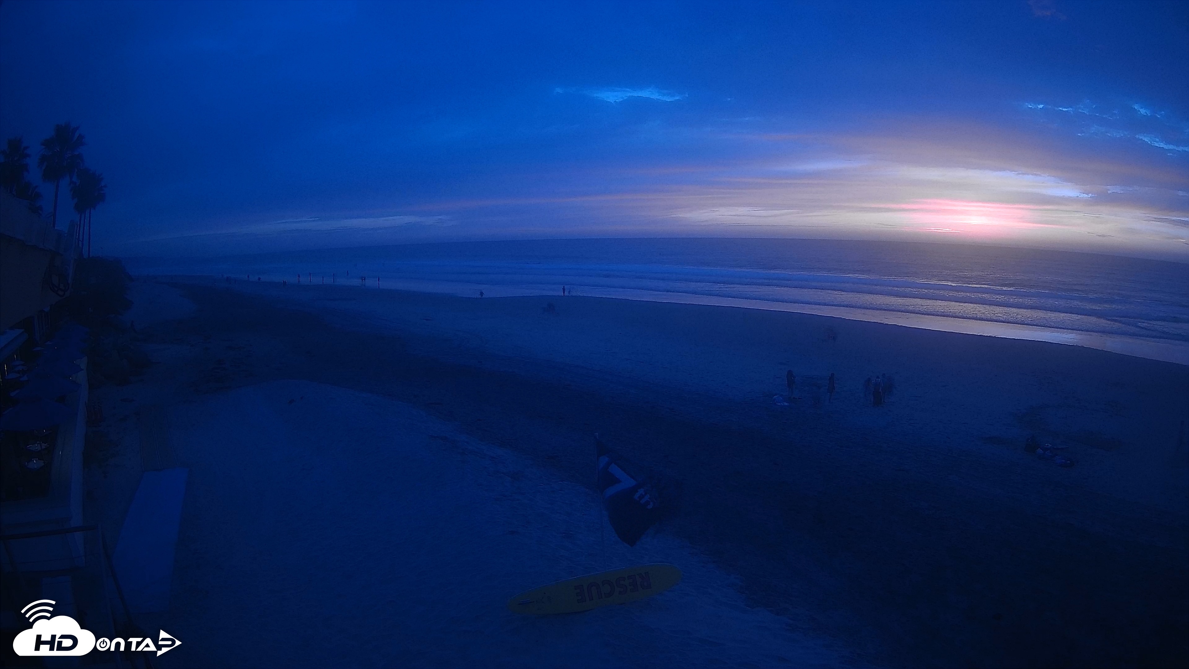 Snapshot of 17th St. Del Mar Beach - 4K SW Live Webcam taken Feb 5, 2026, 5:31pm PST