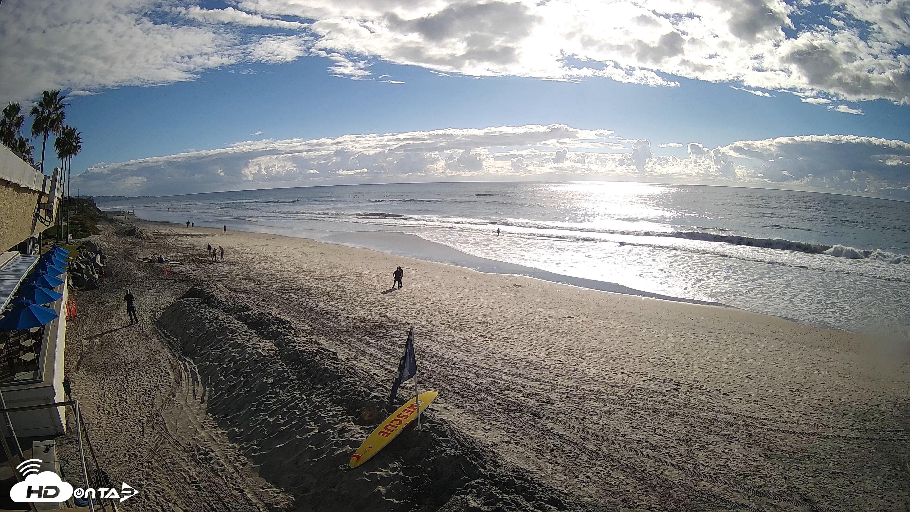 Snapshot of 17th St. Del Mar Beach - 4K SW Live Webcam taken Oct 23, 2026, 3:58pm PDT