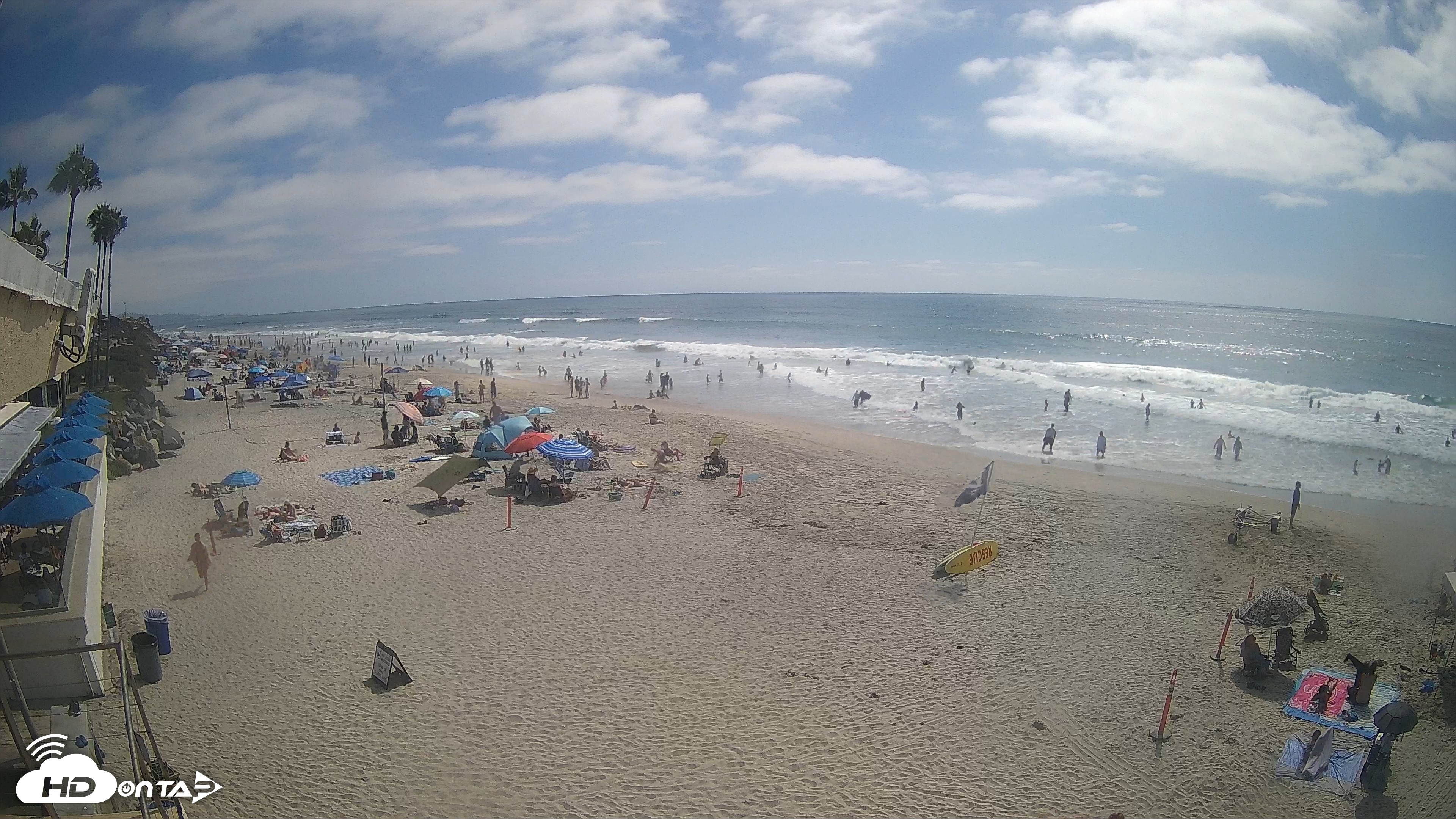 Snapshot of 17th St. Del Mar Beach - 4K SW Live Webcam taken Aug 16, 2026, 3:23pm PDT