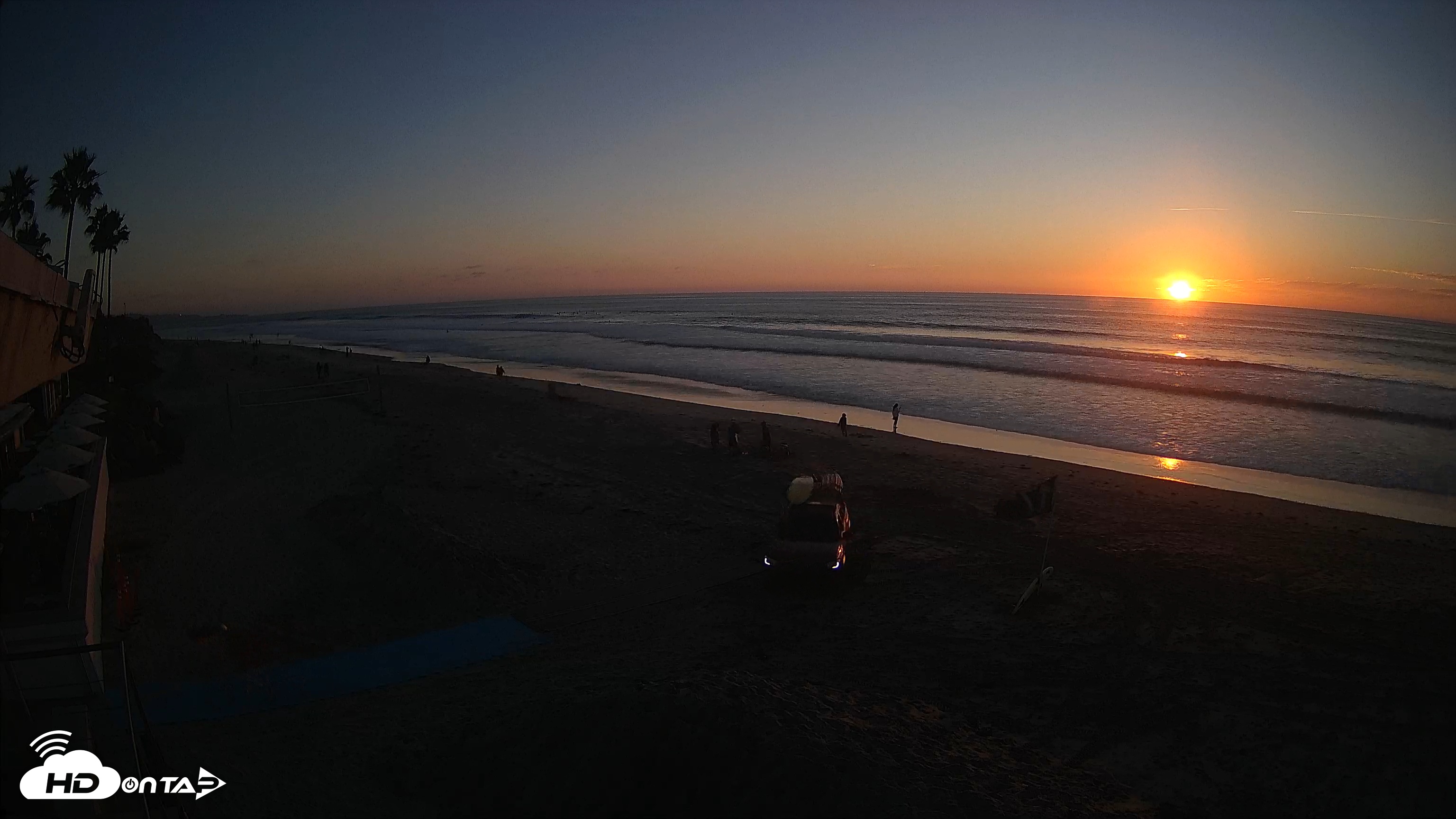 Snapshot of 17th St. Del Mar Beach - 4K SW Live Webcam taken Nov 3, 2025, 4:52pm PST