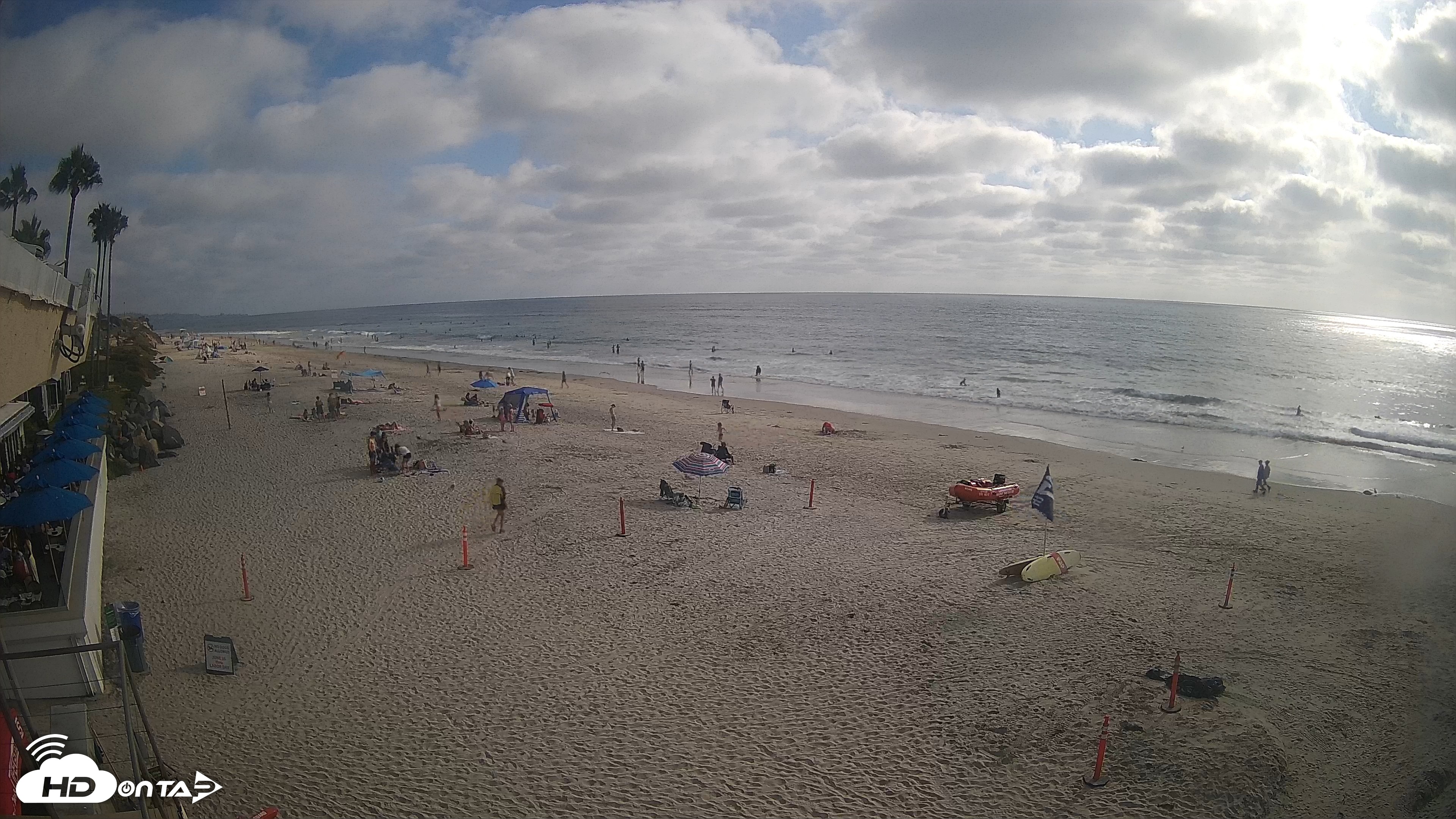 Snapshot of 17th St. Del Mar Beach - 4K SW Live Webcam taken Aug 12, 2026, 5:17pm PDT