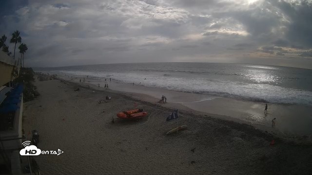 Snapshot of 17th St. Del Mar Beach - 4K SW Live Webcam taken Sep 20, 2026, 4:48pm PDT