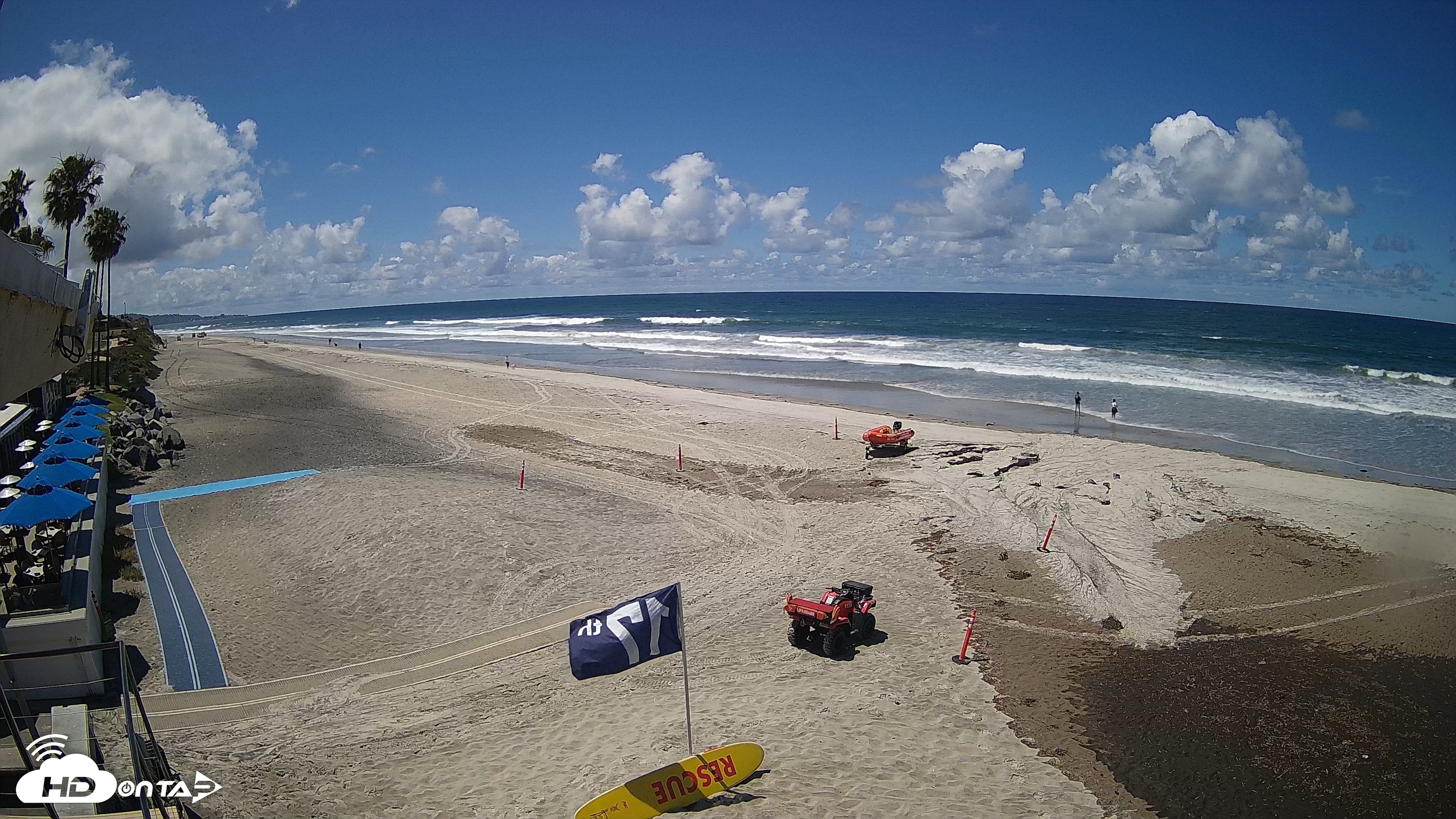 Snapshot of 17th St. Del Mar Beach - 4K SW Live Webcam taken May 5, 2026, 12:00pm PDT