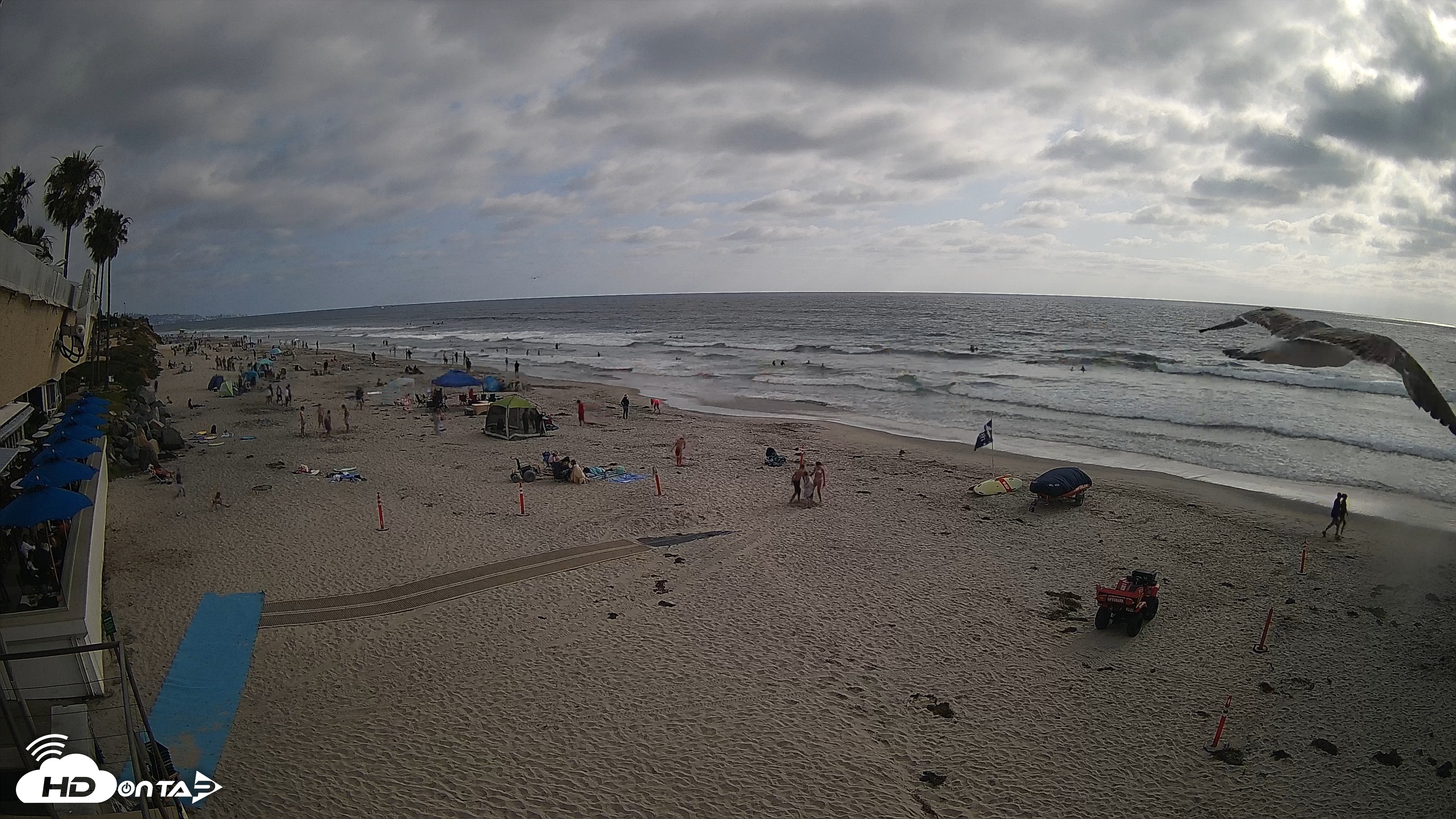 Snapshot of 17th St. Del Mar Beach - 4K SW Live Webcam taken May 23, 2026, 5:25pm PDT