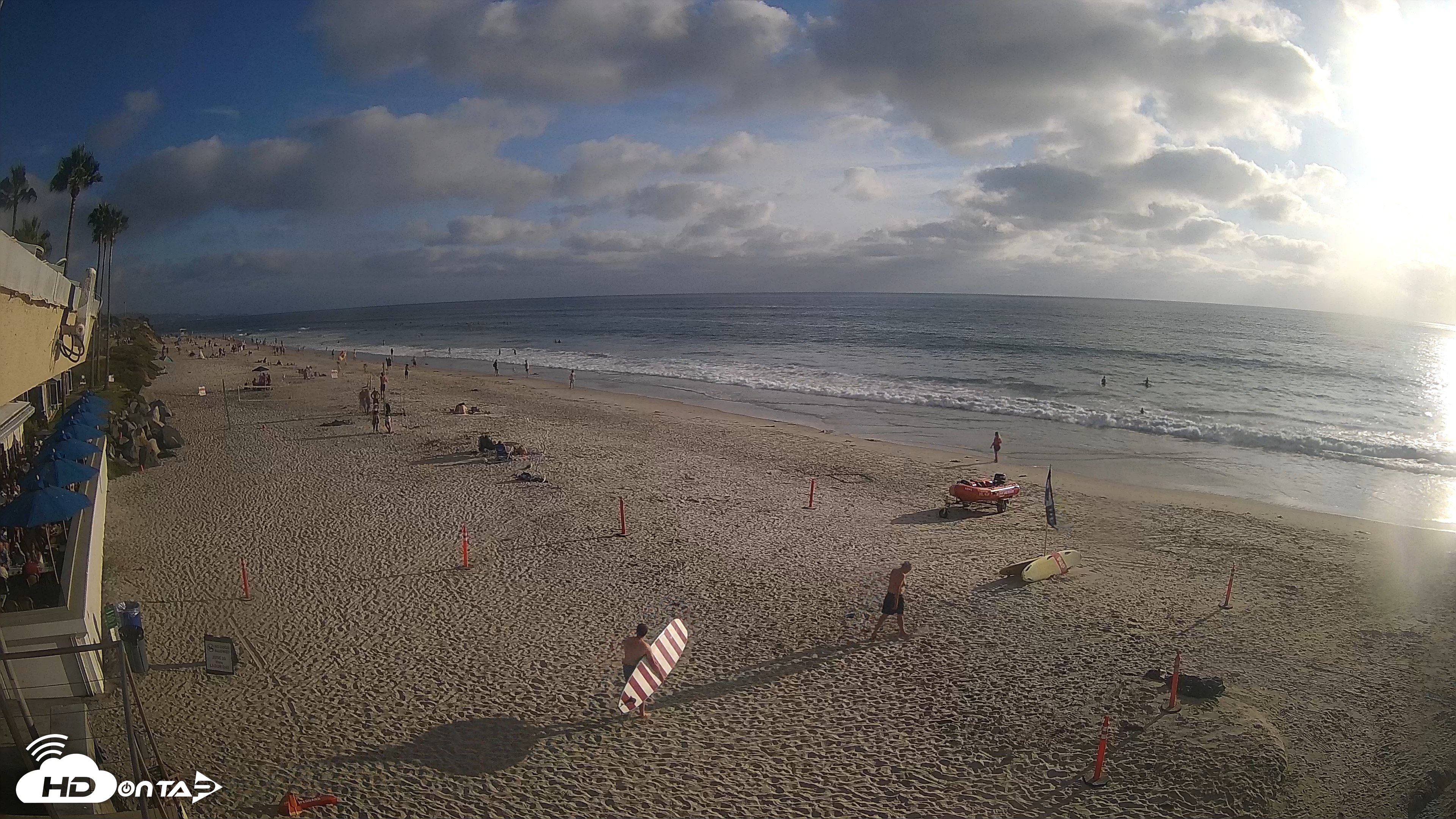 Snapshot of 17th St. Del Mar Beach - 4K SW Live Webcam taken Aug 12, 2026, 6:21pm PDT