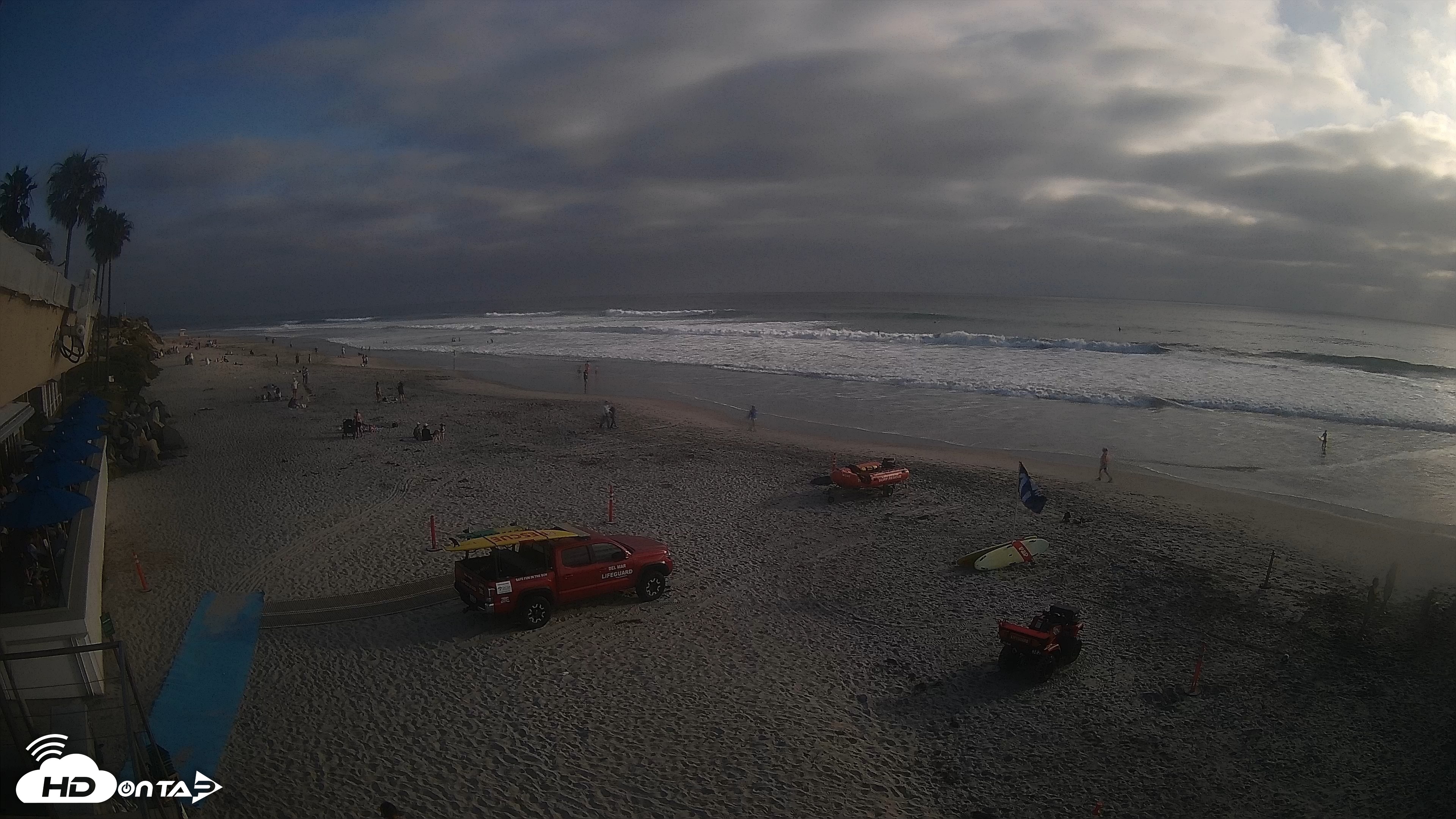 Snapshot of 17th St. Del Mar Beach - 4K SW Live Webcam taken Jun 5, 2026, 6:28pm PDT