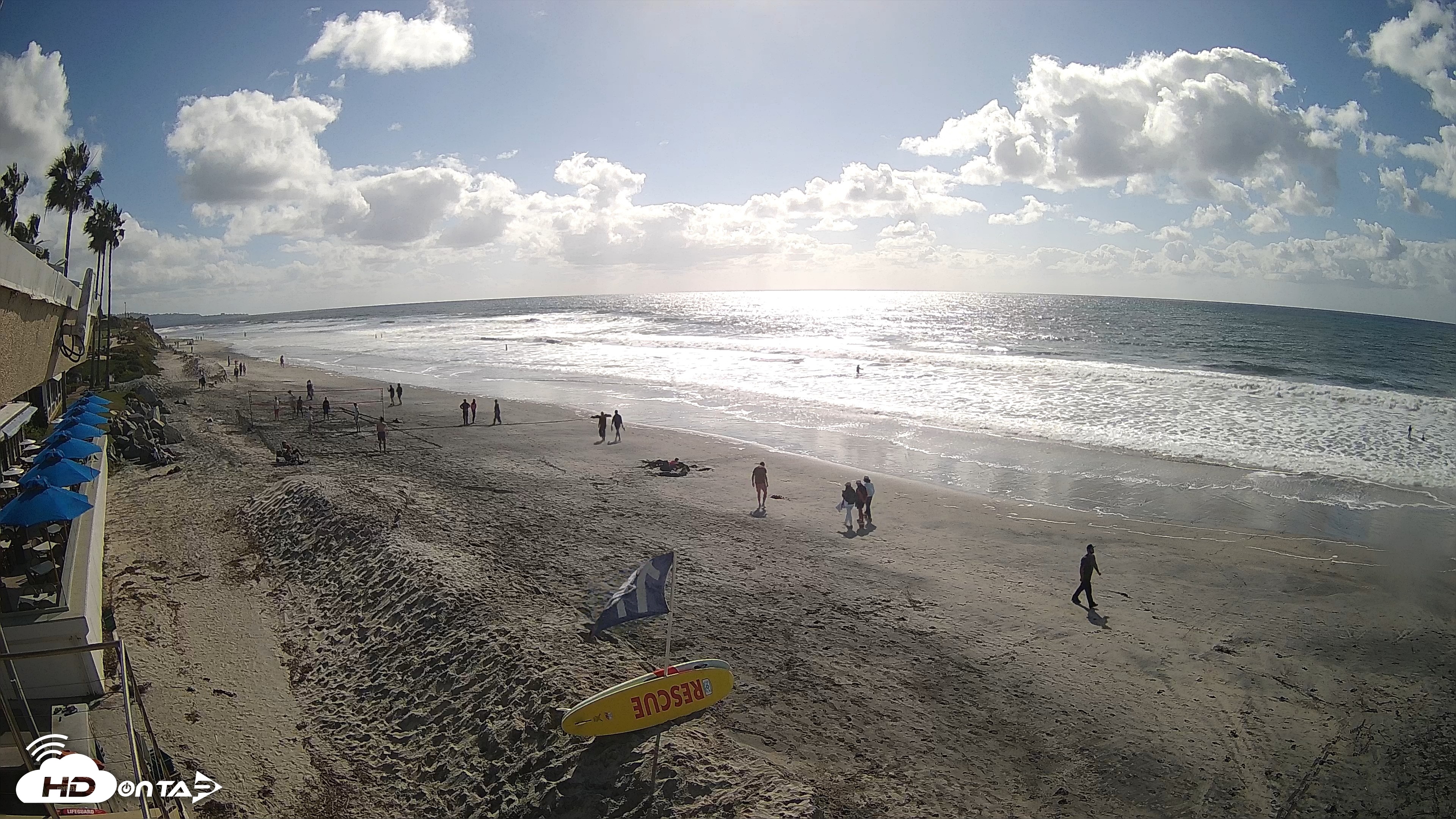 Snapshot of 17th St. Del Mar Beach - 4K SW Live Webcam taken Oct 12, 2026, 2:52pm PDT
