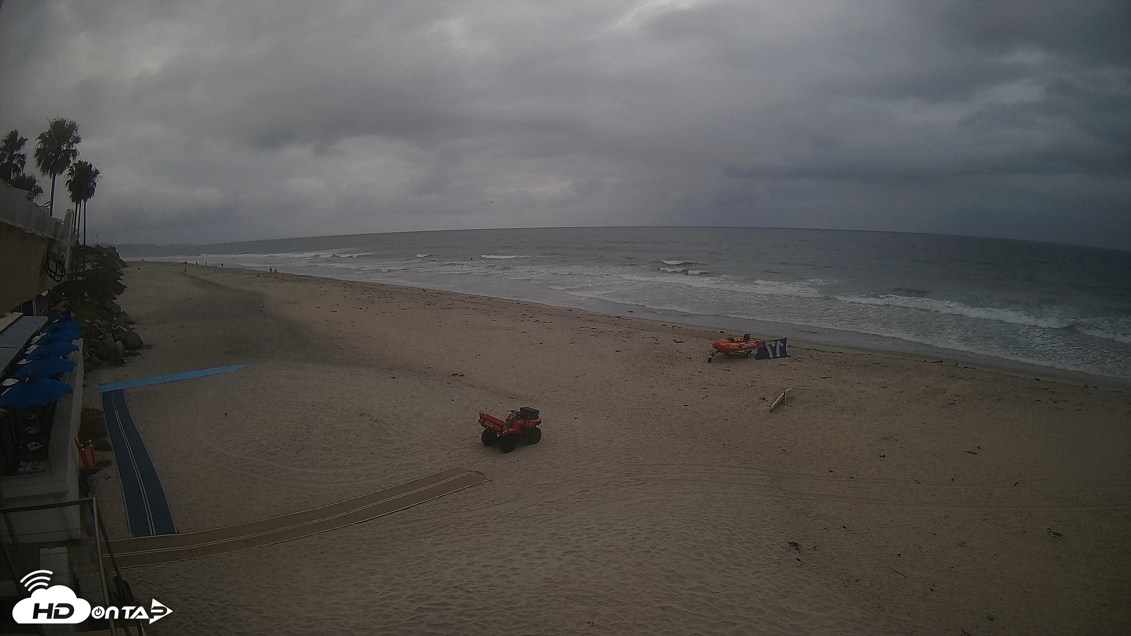 Snapshot of 17th St. Del Mar Beach - 4K SW Live Webcam taken Apr 25, 2026, 5:46pm PDT
