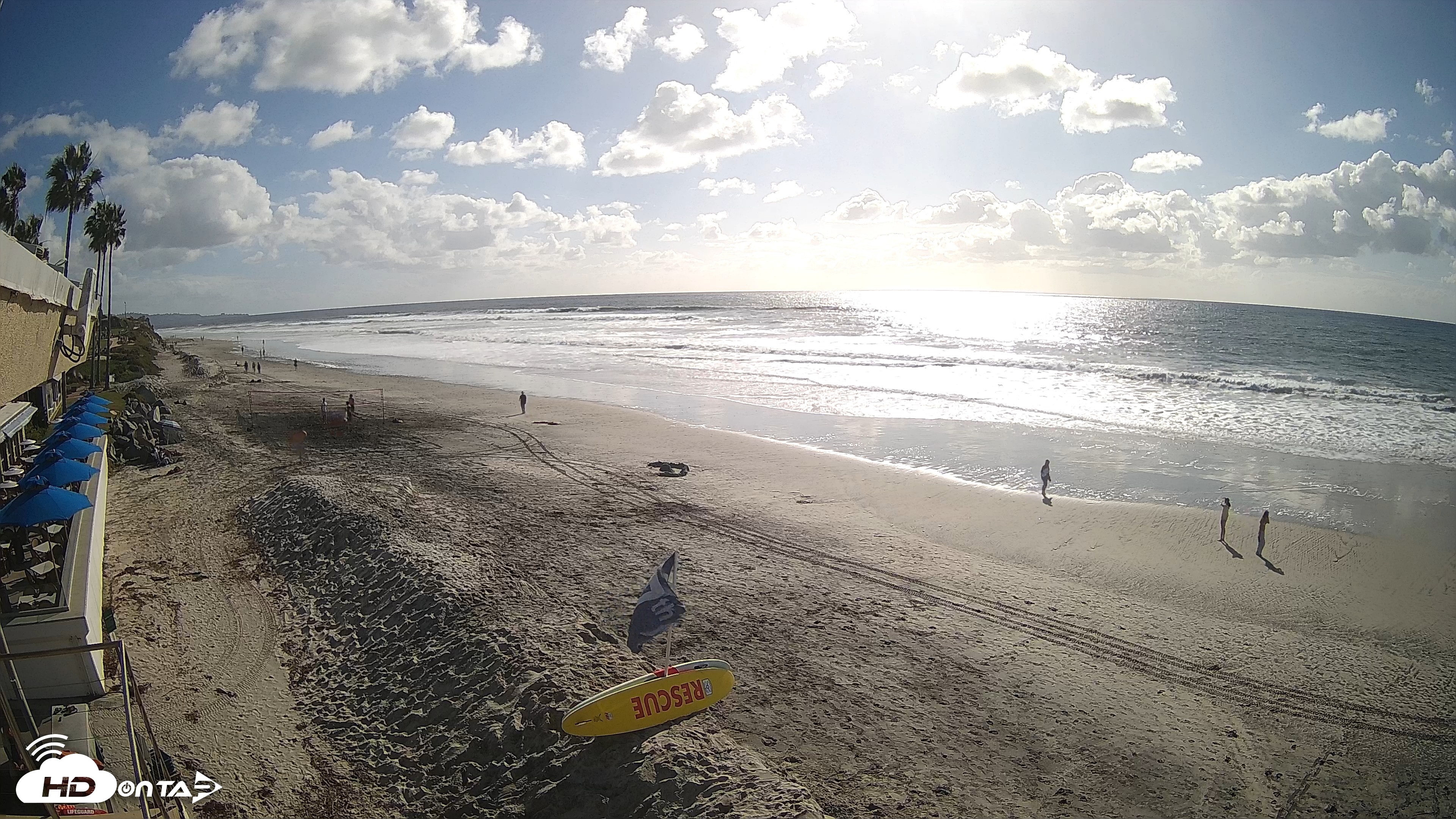 Snapshot of 17th St. Del Mar Beach - 4K SW Live Webcam taken Oct 12, 2026, 3:39pm PDT