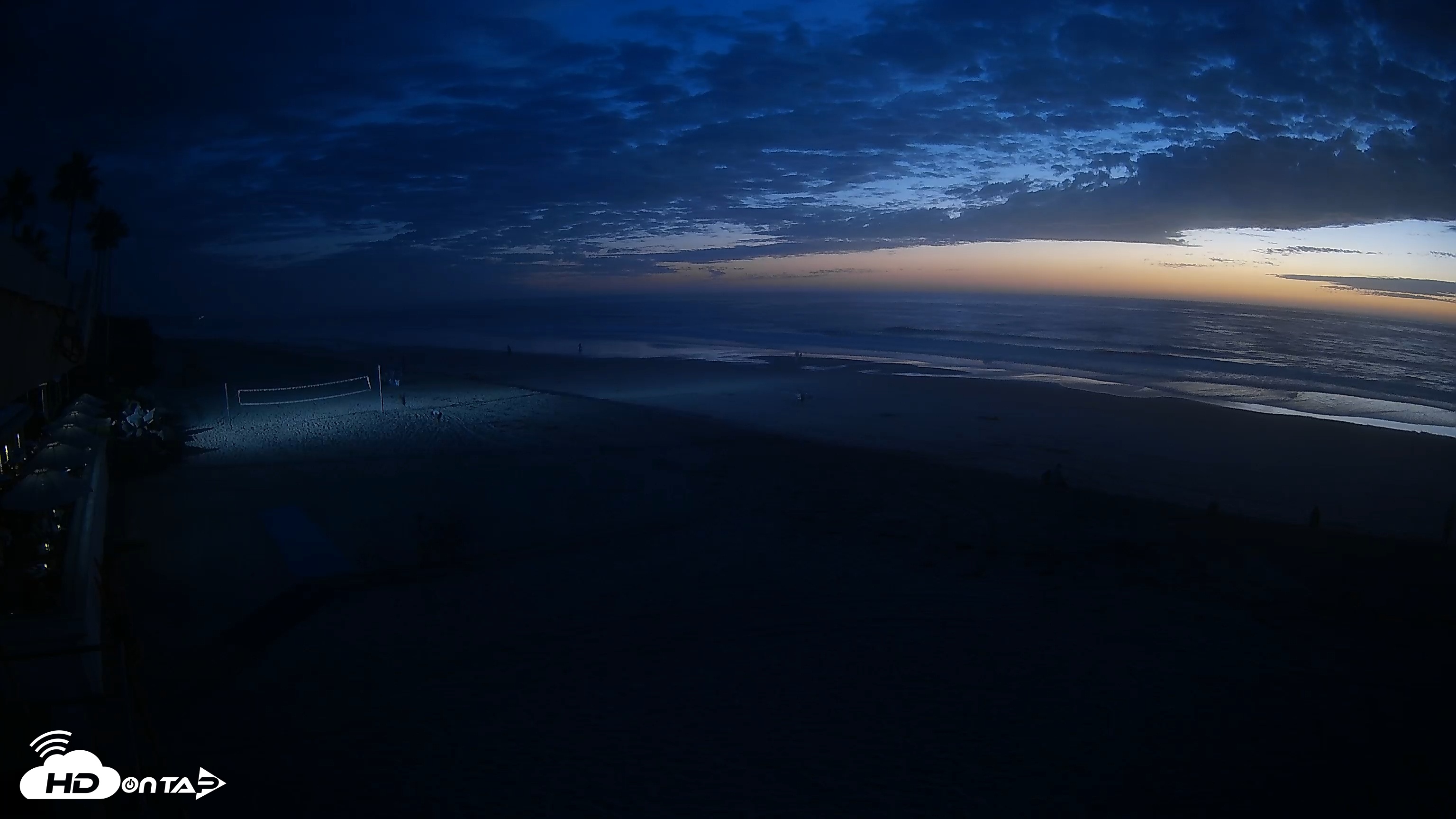 Snapshot of 17th St. Del Mar Beach - 4K SW Live Webcam taken Oct 10, 2025, 6:46pm PDT