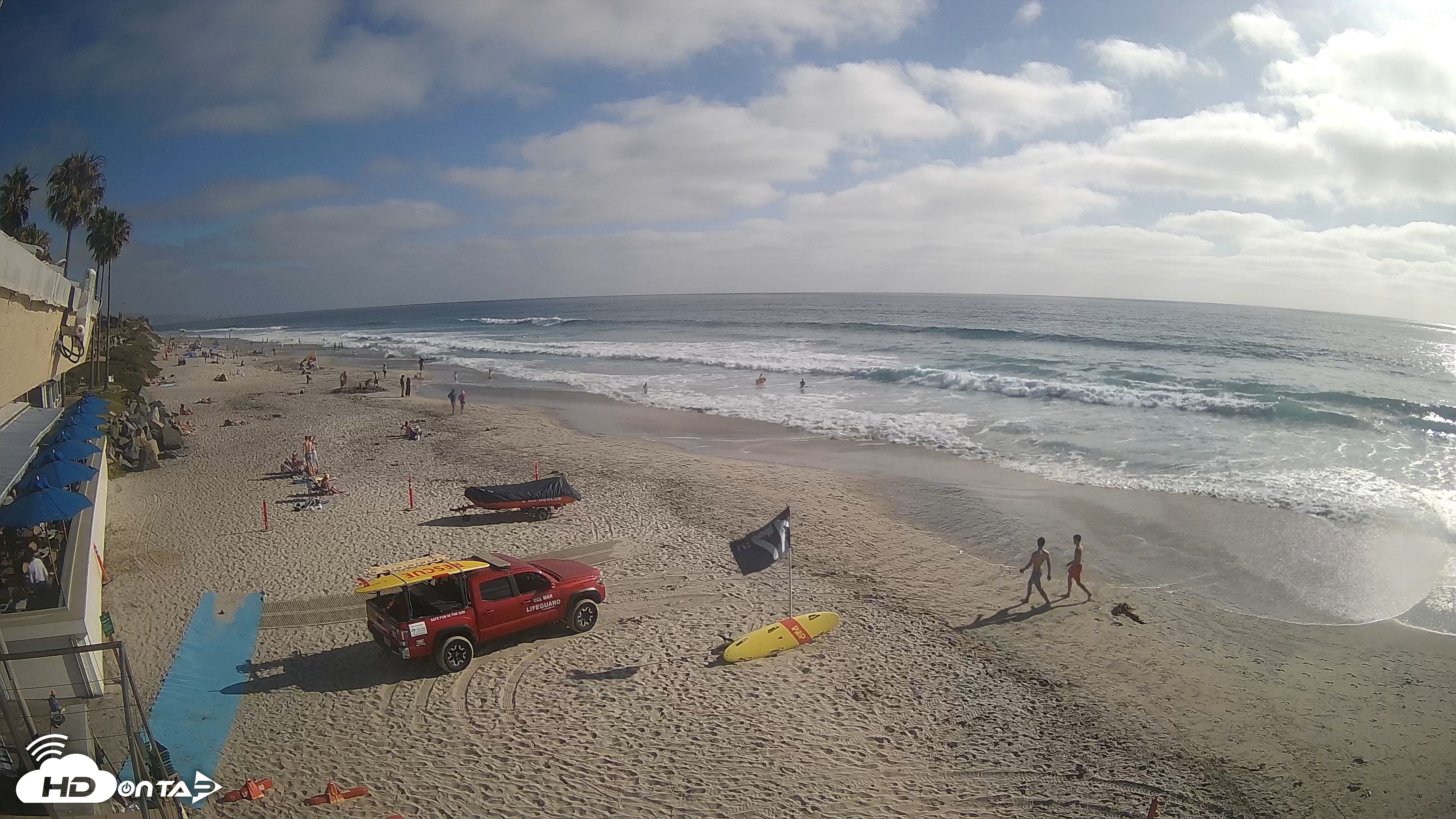 Snapshot of 17th St. Del Mar Beach - 4K SW Live Webcam taken Jun 9, 2026, 5:26pm PDT