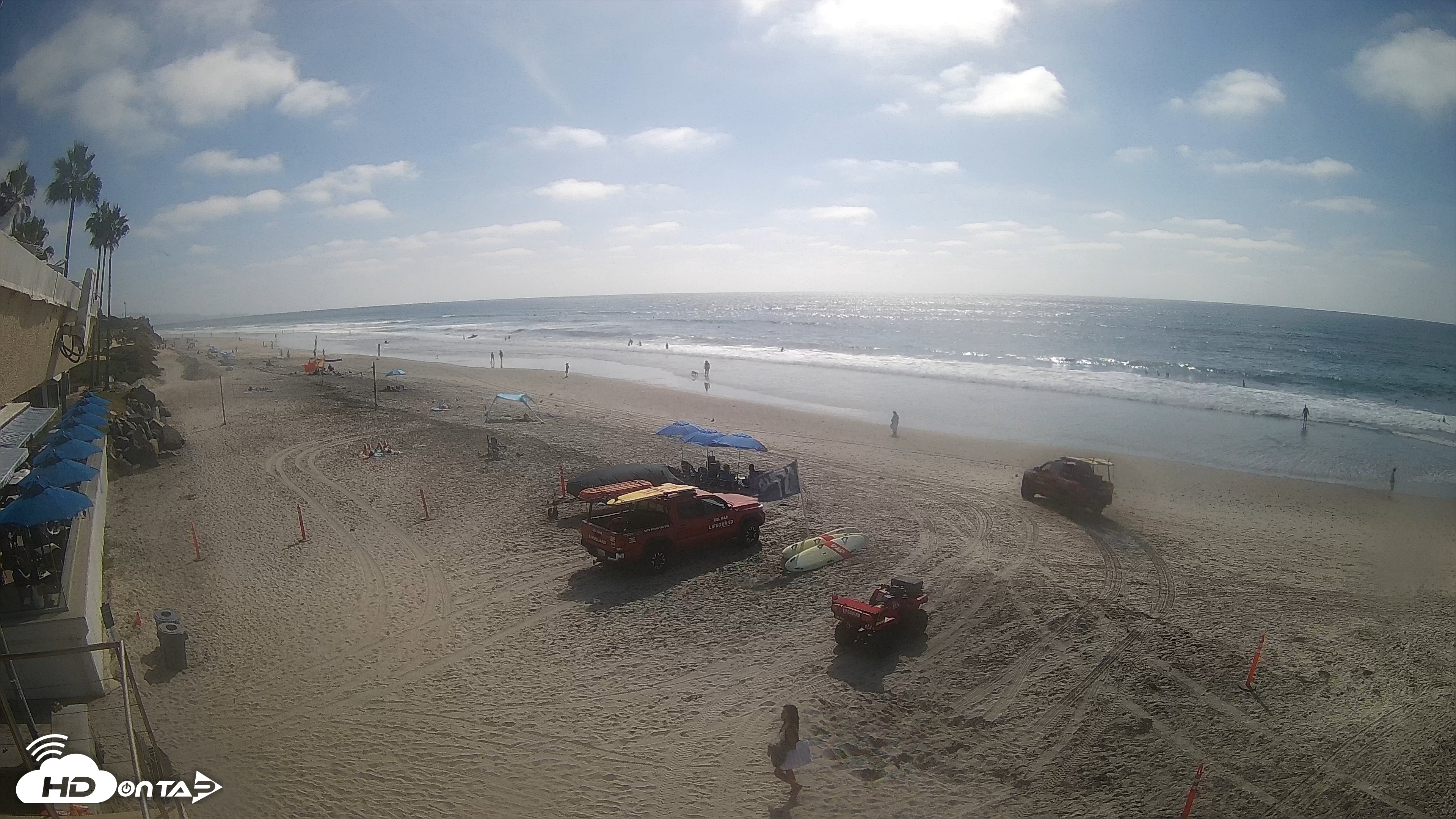 Snapshot of 17th St. Del Mar Beach - 4K SW Live Webcam taken Sep 25, 2026, 2:54pm PDT