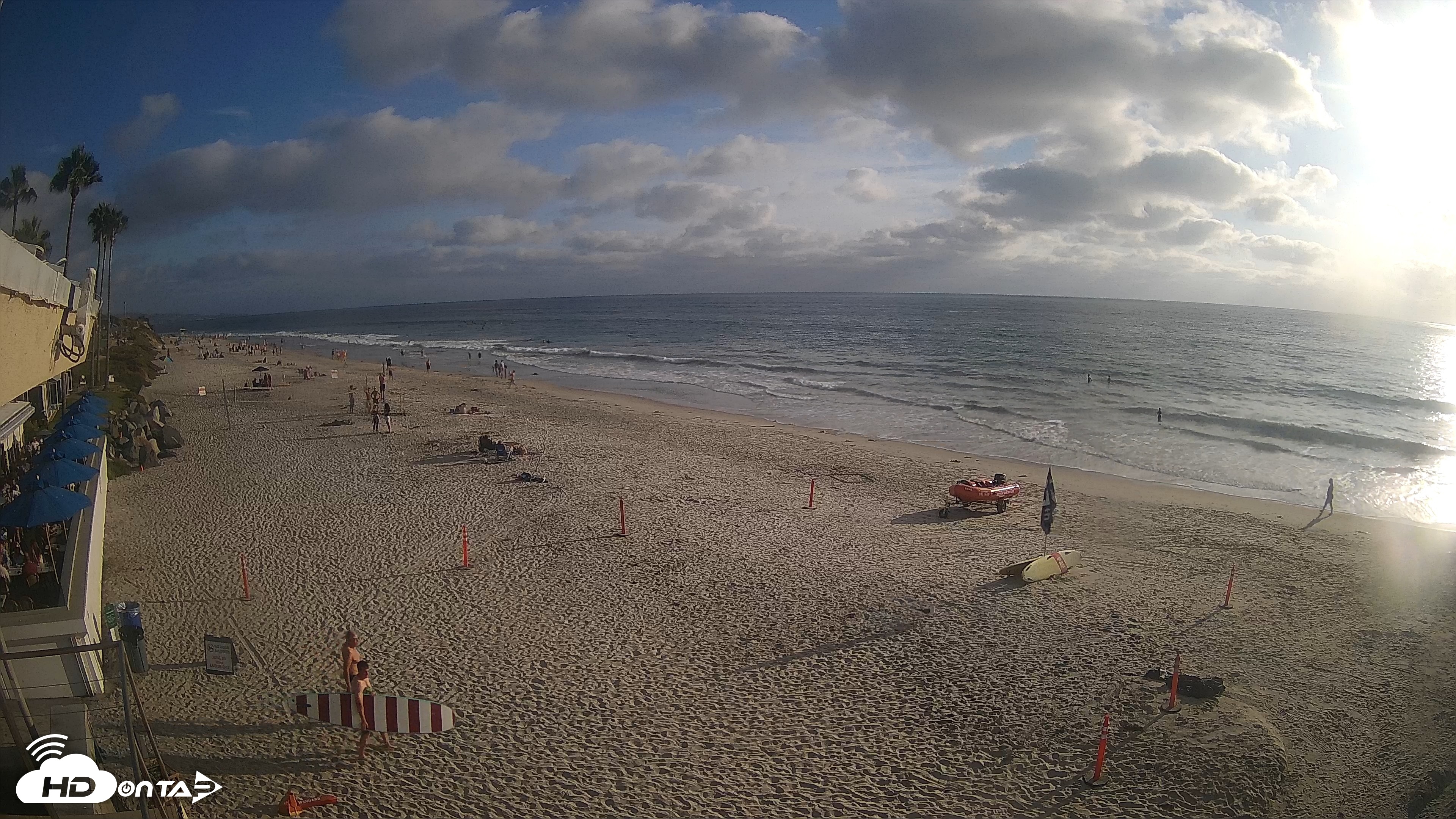 Snapshot of 17th St. Del Mar Beach - 4K SW Live Webcam taken Aug 12, 2026, 6:21pm PDT