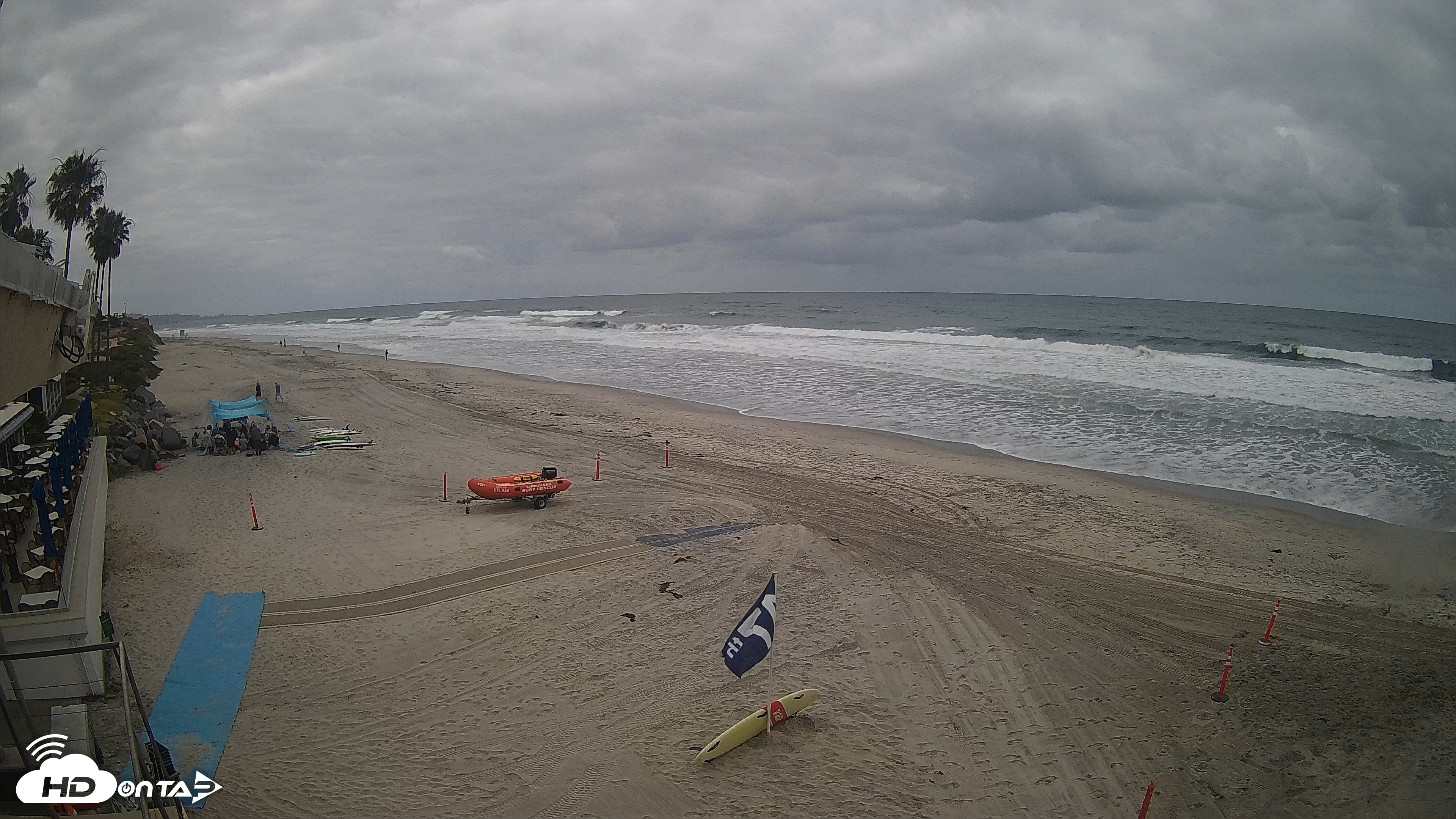 Snapshot of 17th St. Del Mar Beach - 4K SW Live Webcam taken May 27, 2026, 9:09am PDT